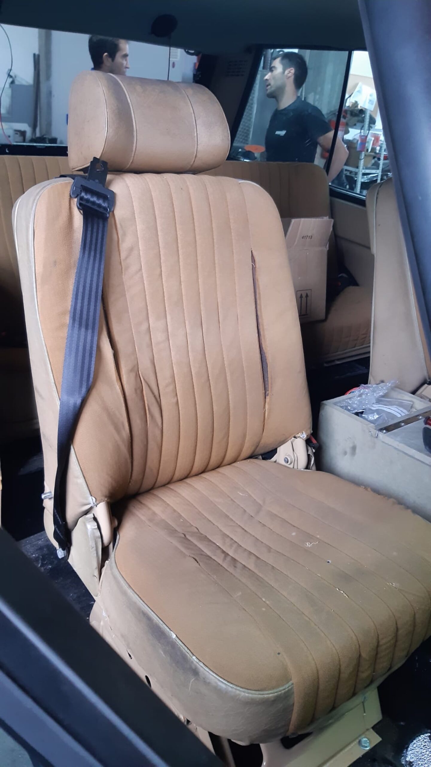 LS3-Powered Range Rover Classic Restomod By Legacy Overland Is A Thing Of Beauty