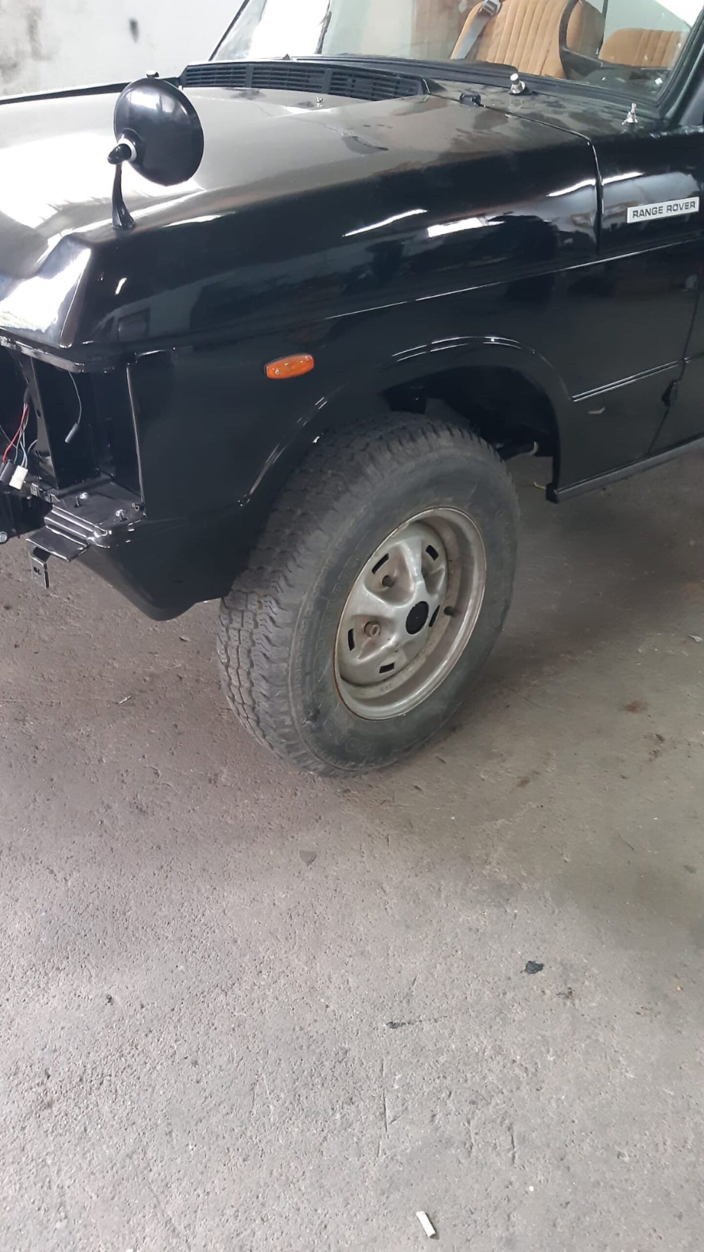 LS3-Powered Range Rover Classic Restomod By Legacy Overland Is A Thing Of Beauty