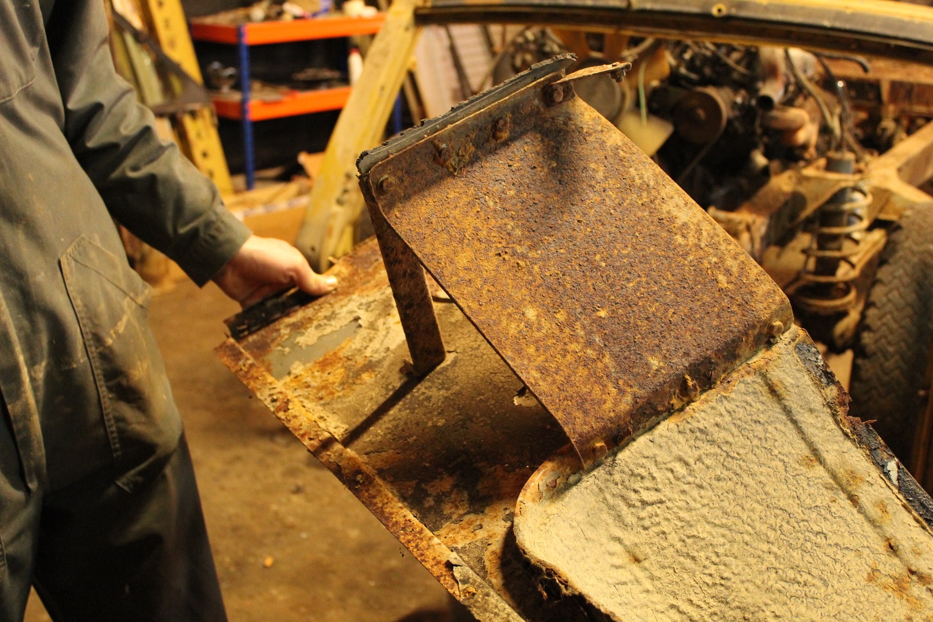 LS3-Powered Range Rover Classic Restomod By Legacy Overland Is A Thing Of Beauty