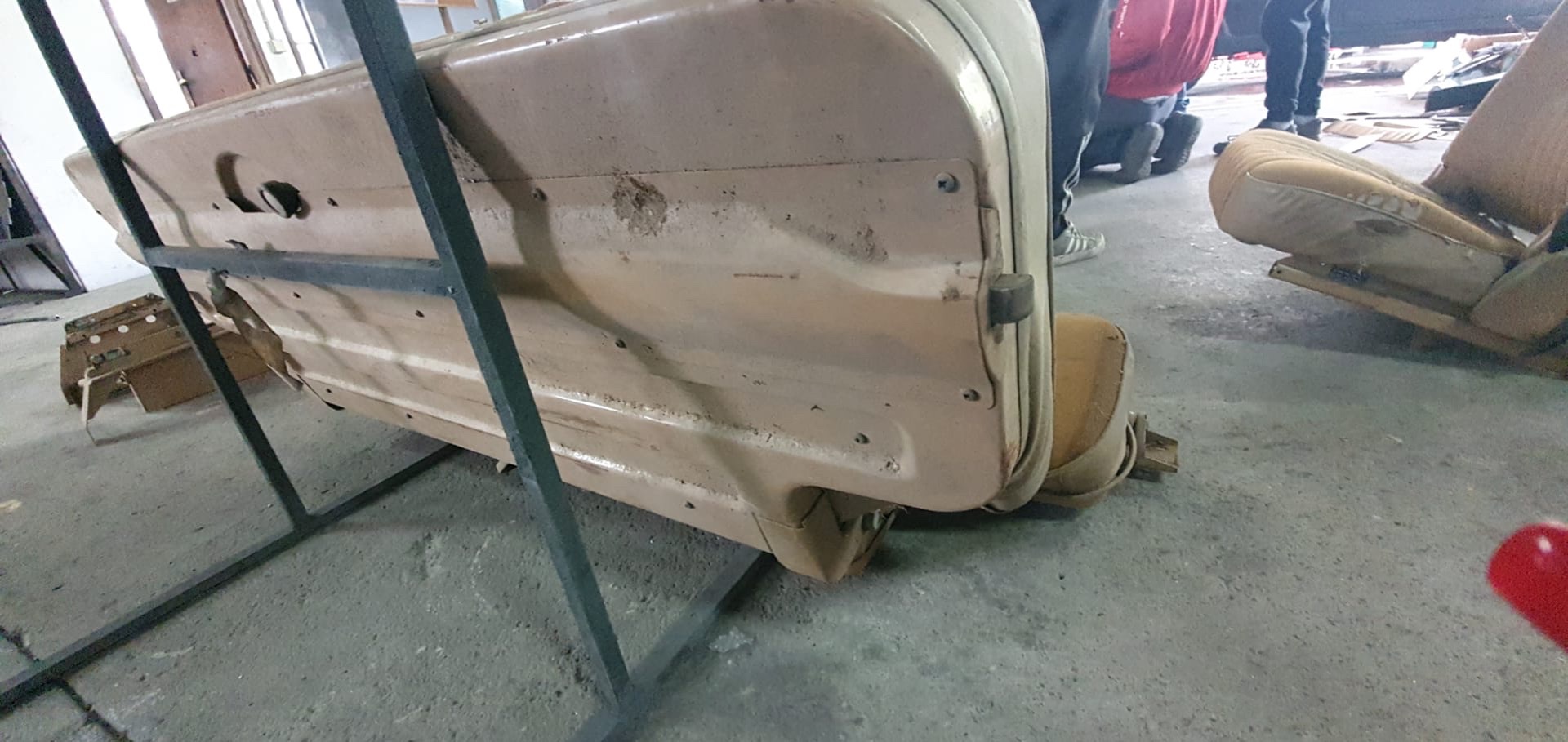 LS3-Powered Range Rover Classic Restomod By Legacy Overland Is A Thing Of Beauty