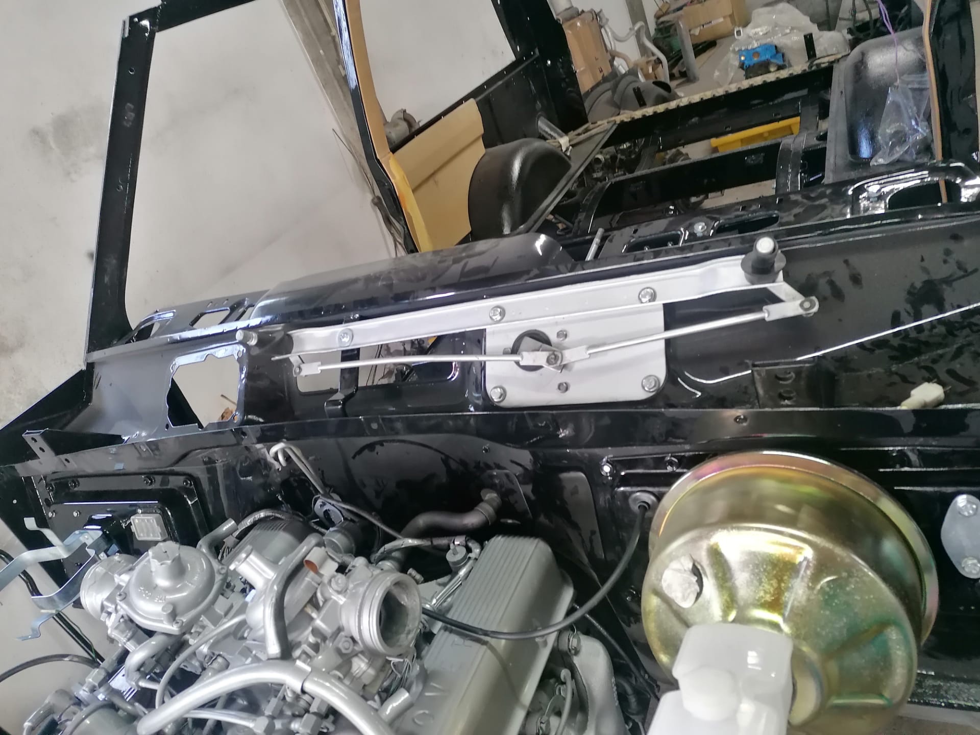 LS3-Powered Range Rover Classic Restomod By Legacy Overland Is A Thing Of Beauty