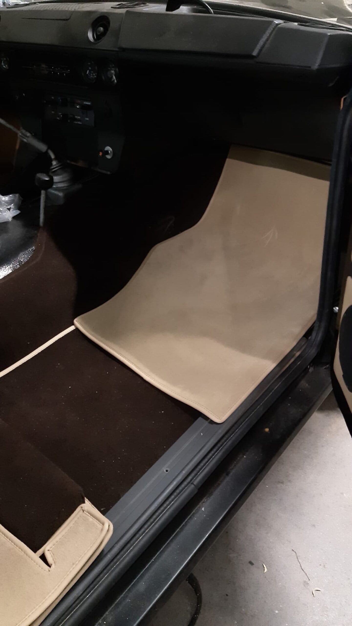 LS3-Powered Range Rover Classic Restomod By Legacy Overland Is A Thing Of Beauty