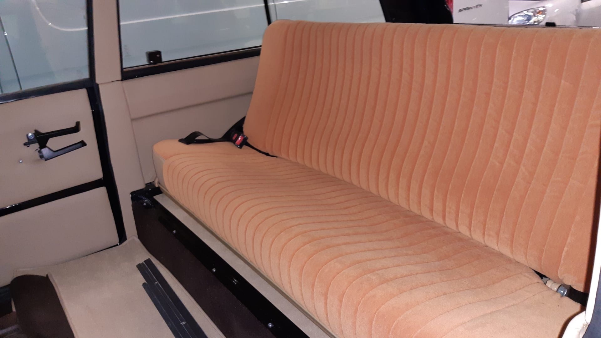 LS3-Powered Range Rover Classic Restomod By Legacy Overland Is A Thing Of Beauty