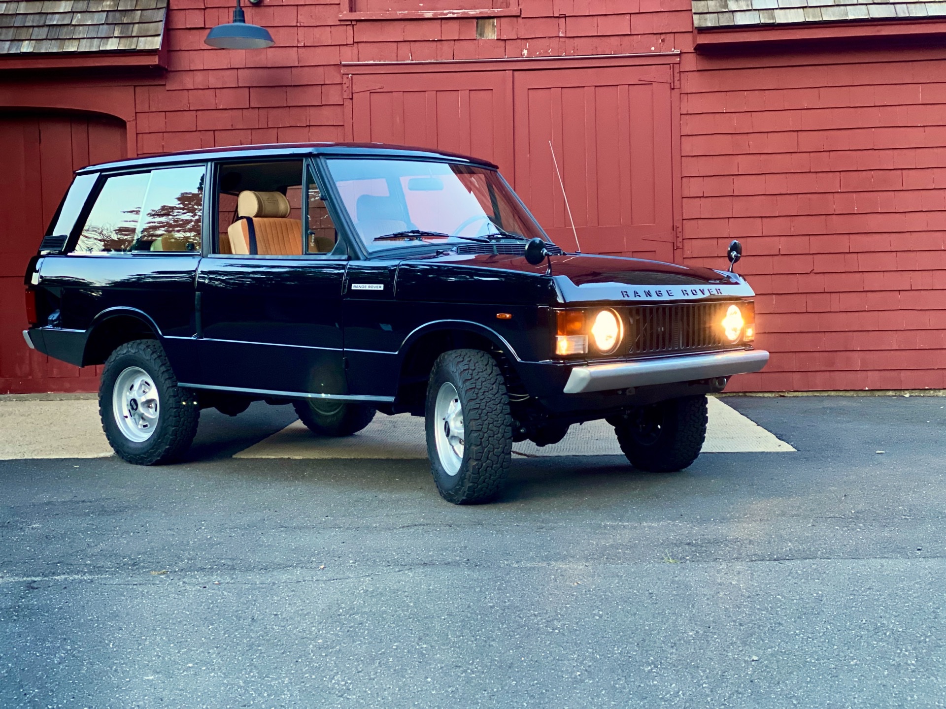 LS3-Powered Range Rover Classic Restomod By Legacy Overland Is A Thing Of Beauty