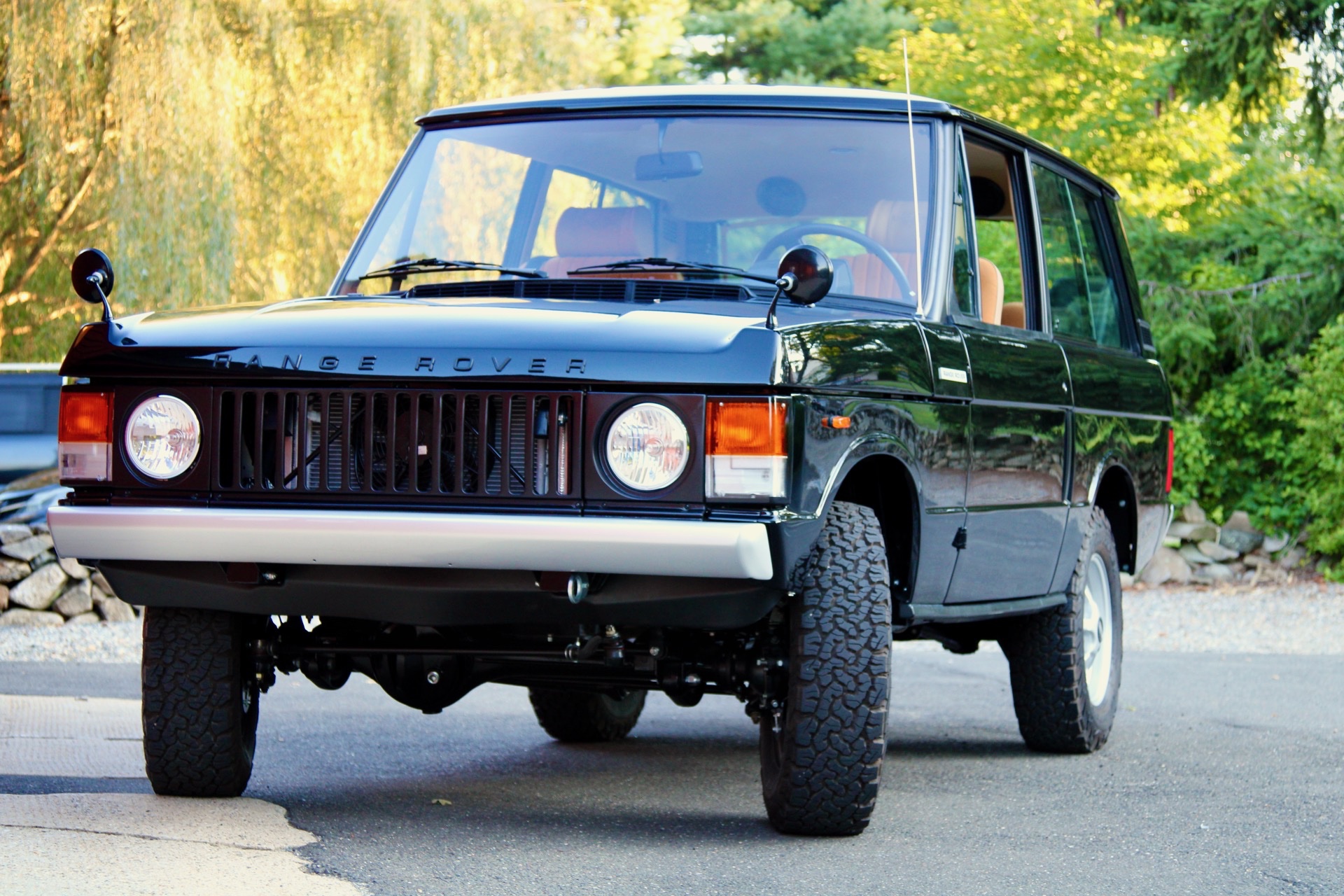 LS3-Powered Range Rover Classic Restomod By Legacy Overland Is A Thing Of Beauty