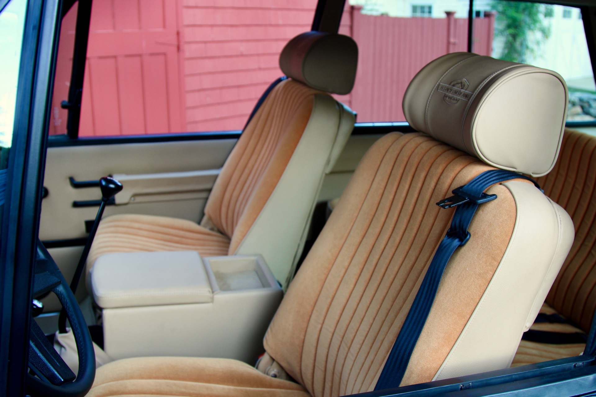 LS3-Powered Range Rover Classic Restomod By Legacy Overland Is A Thing Of Beauty