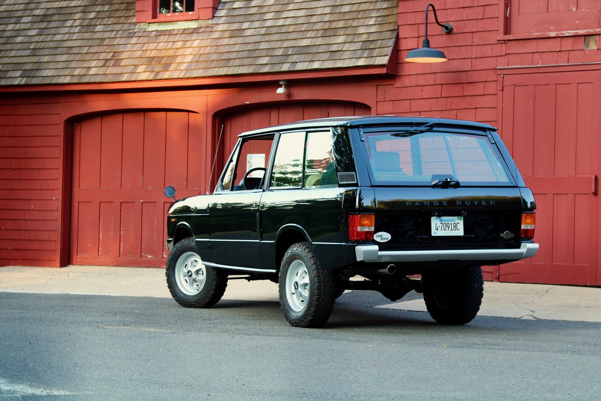 LS3-Powered Range Rover Classic Restomod By Legacy Overland Is A Thing Of Beauty