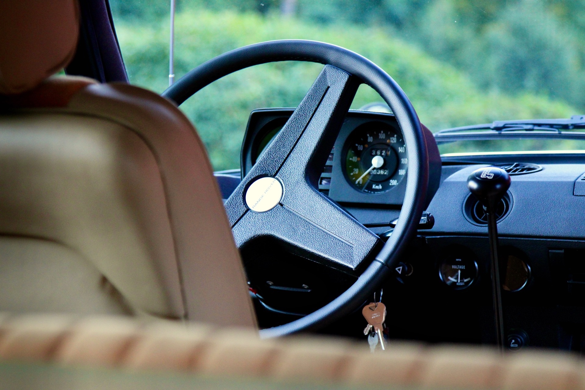 LS3-Powered Range Rover Classic Restomod By Legacy Overland Is A Thing Of Beauty
