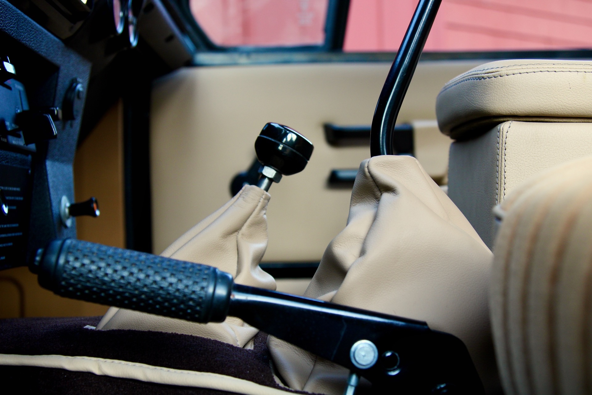 LS3-Powered Range Rover Classic Restomod By Legacy Overland Is A Thing Of Beauty