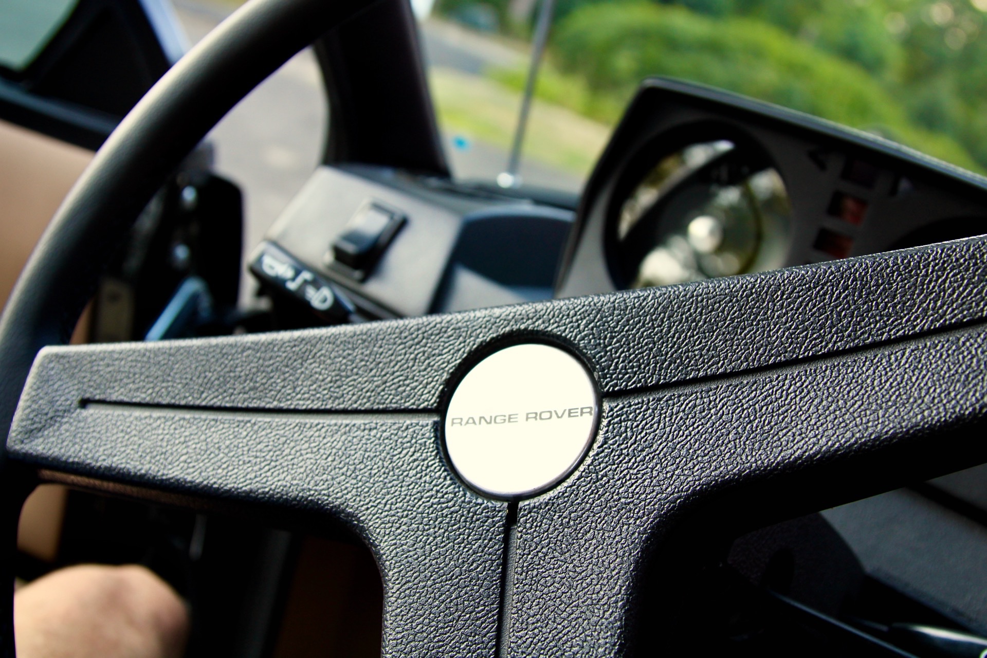 LS3-Powered Range Rover Classic Restomod By Legacy Overland Is A Thing Of Beauty