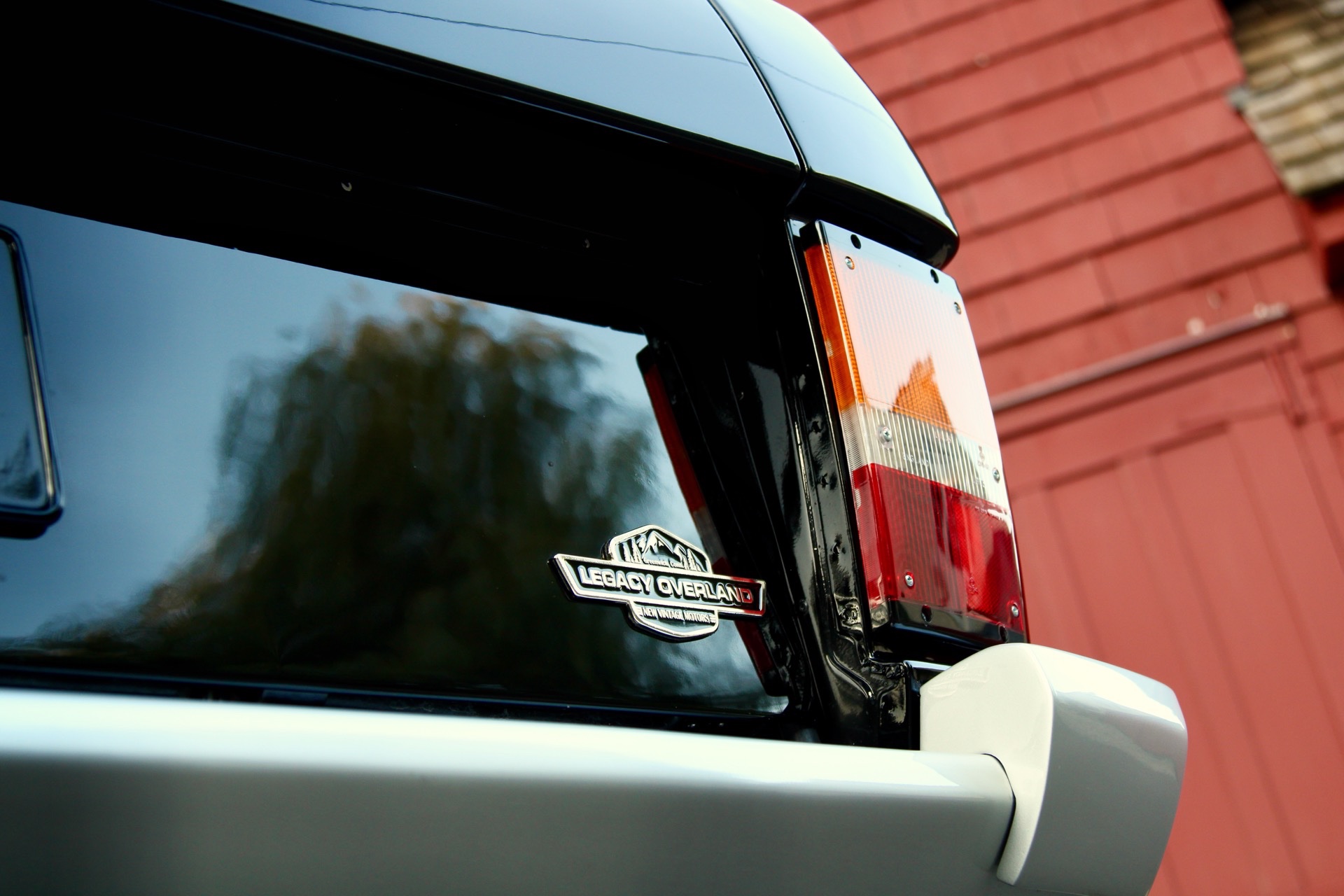 LS3-Powered Range Rover Classic Restomod By Legacy Overland Is A Thing Of Beauty