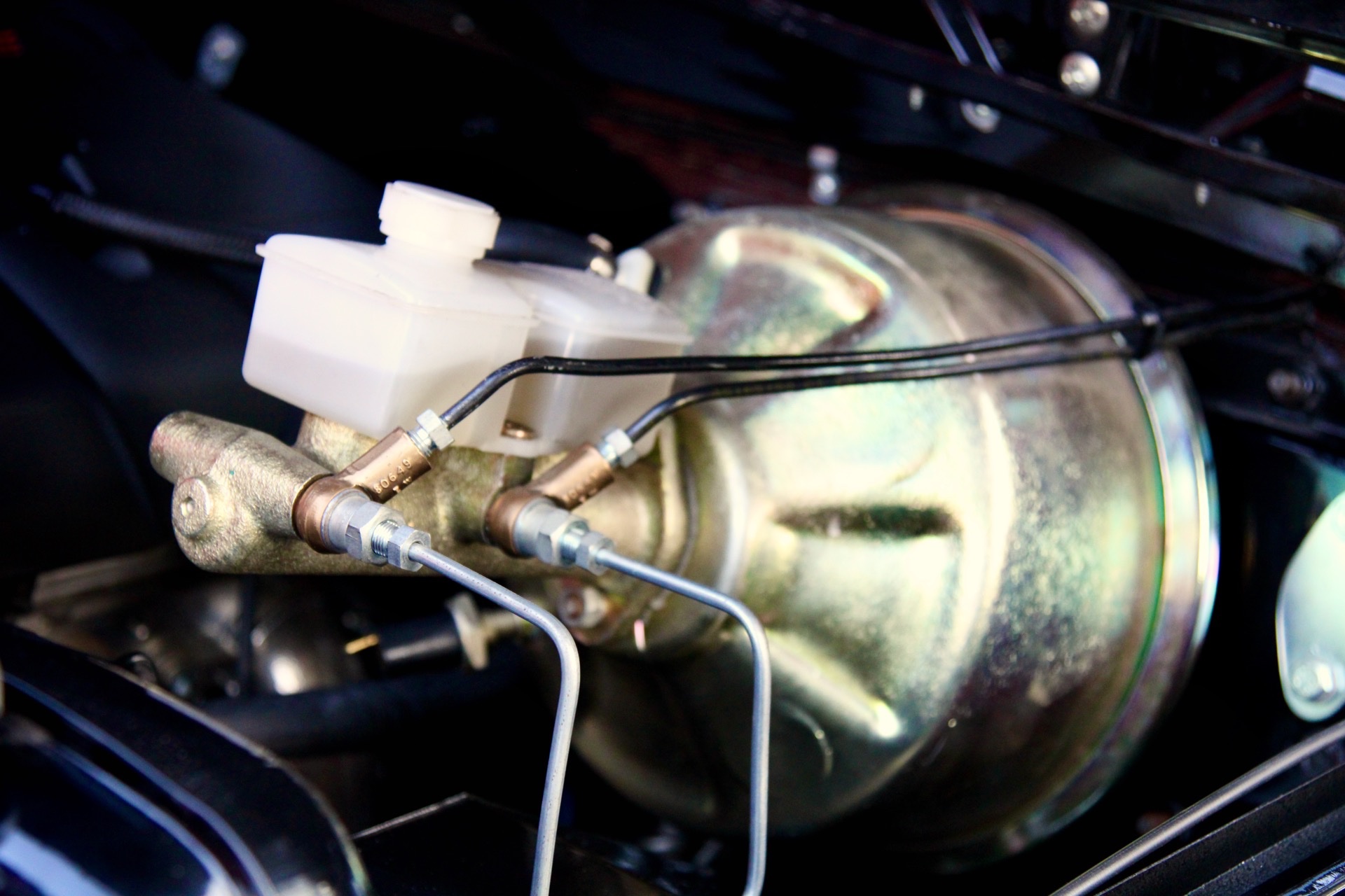 LS3-Powered Range Rover Classic Restomod By Legacy Overland Is A Thing Of Beauty