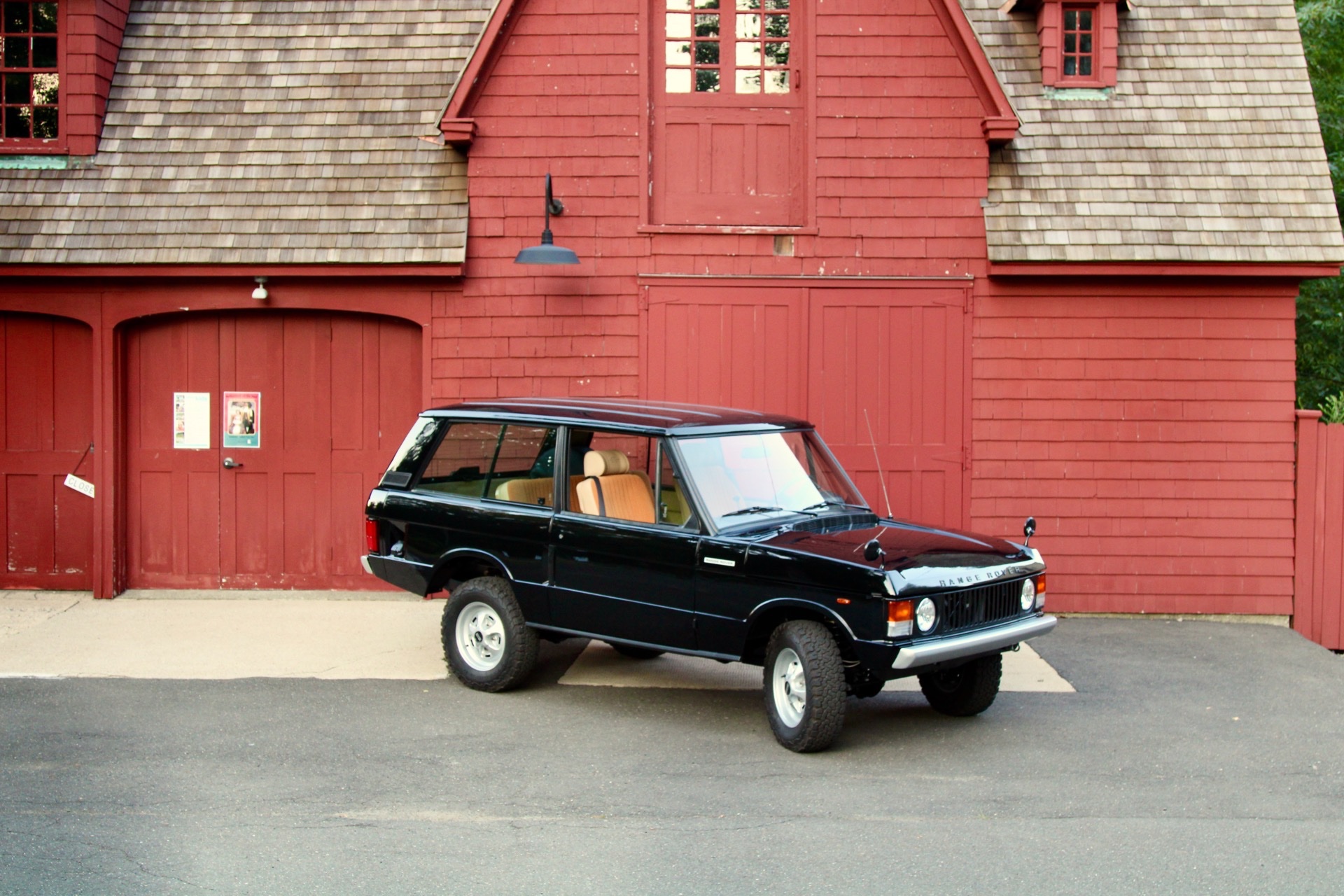 LS3-Powered Range Rover Classic Restomod By Legacy Overland Is A Thing Of Beauty