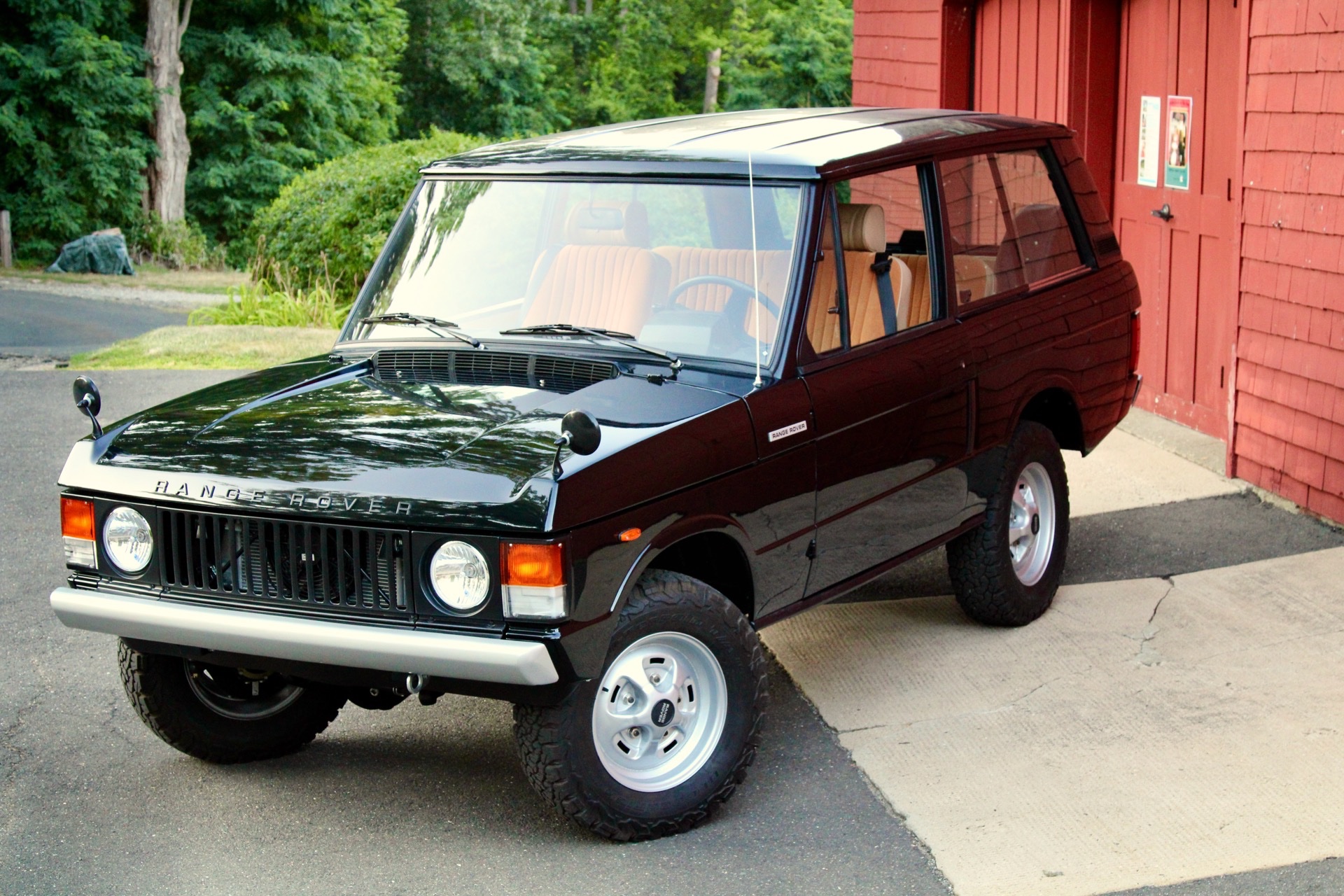 LS3-Powered Range Rover Classic Restomod By Legacy Overland Is A Thing Of Beauty
