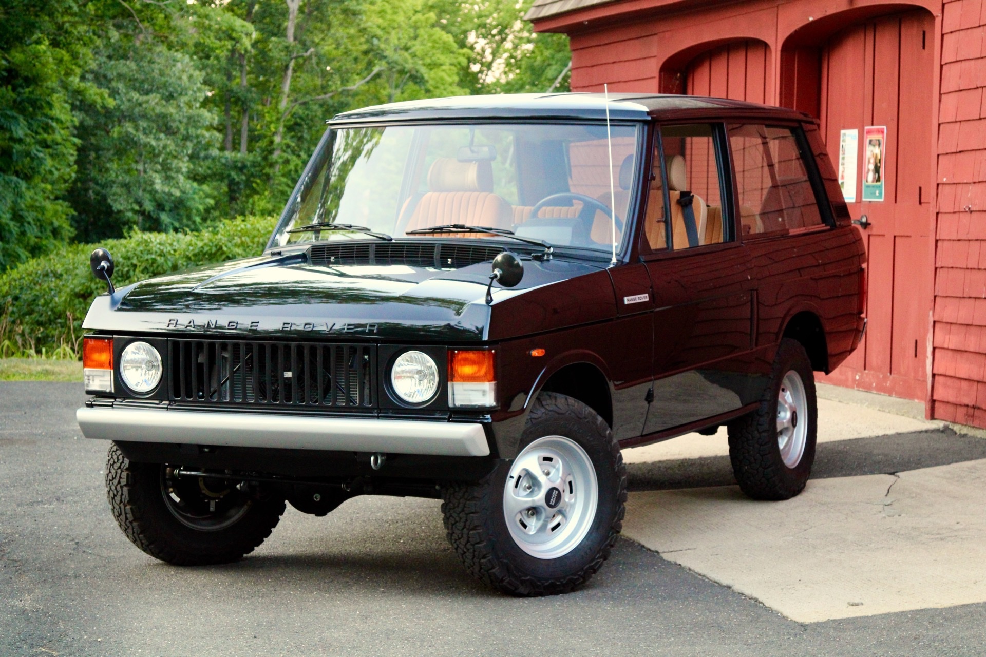 LS3-Powered Range Rover Classic Restomod By Legacy Overland Is A Thing Of Beauty