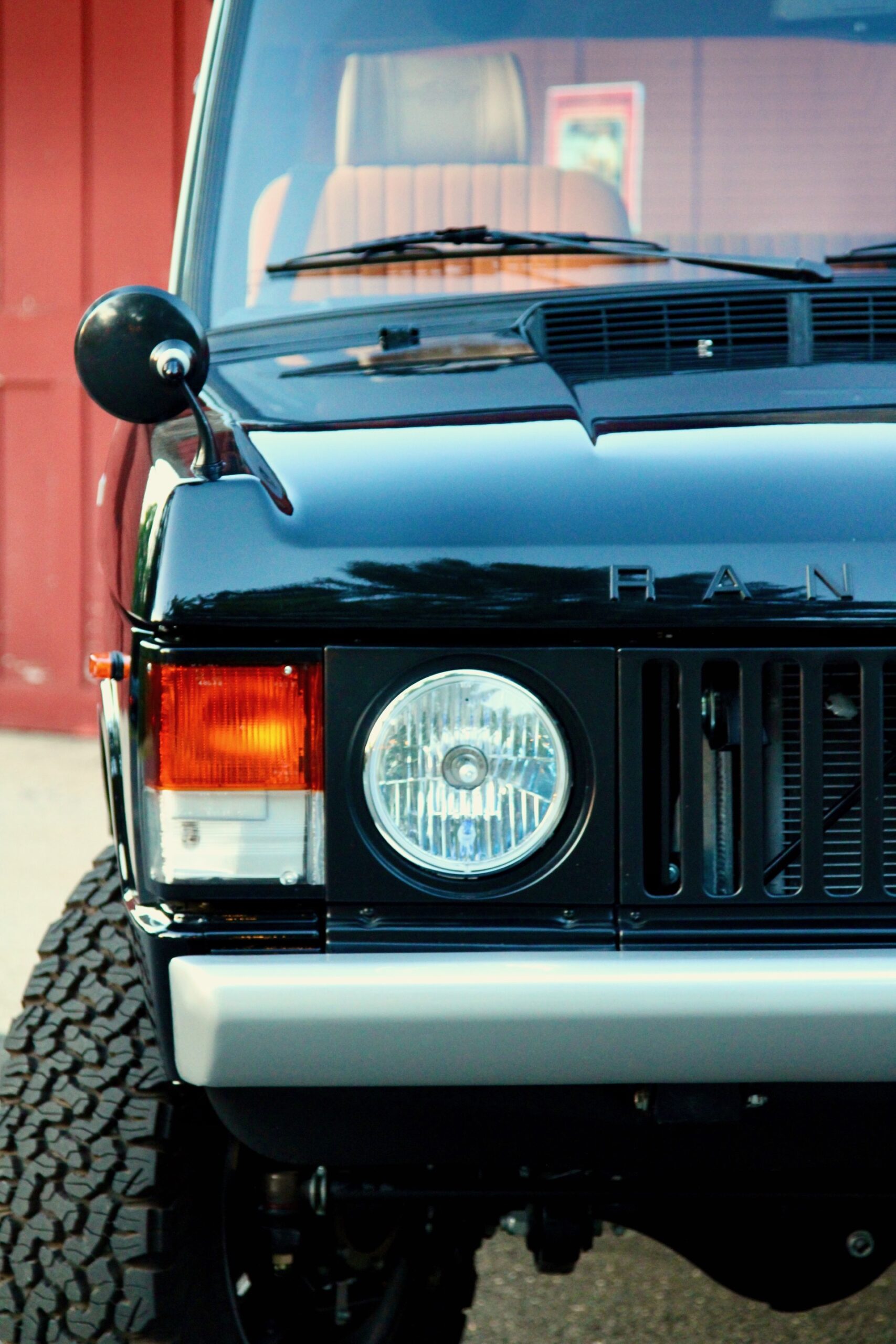 LS3-Powered Range Rover Classic Restomod By Legacy Overland Is A Thing Of Beauty