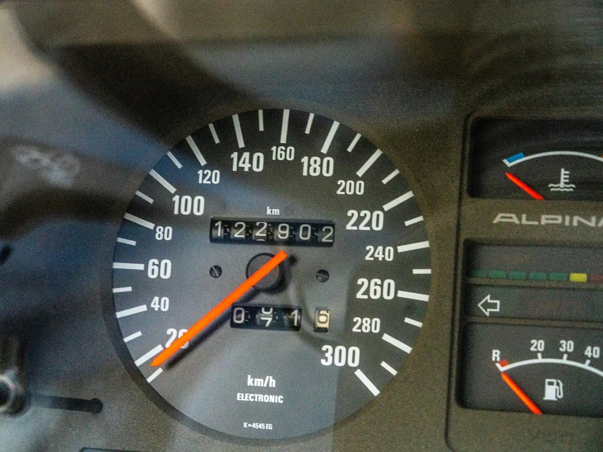 Be The Star Of Your Next 80s Car Show With This Alpina B7 Turbo Coupe/1