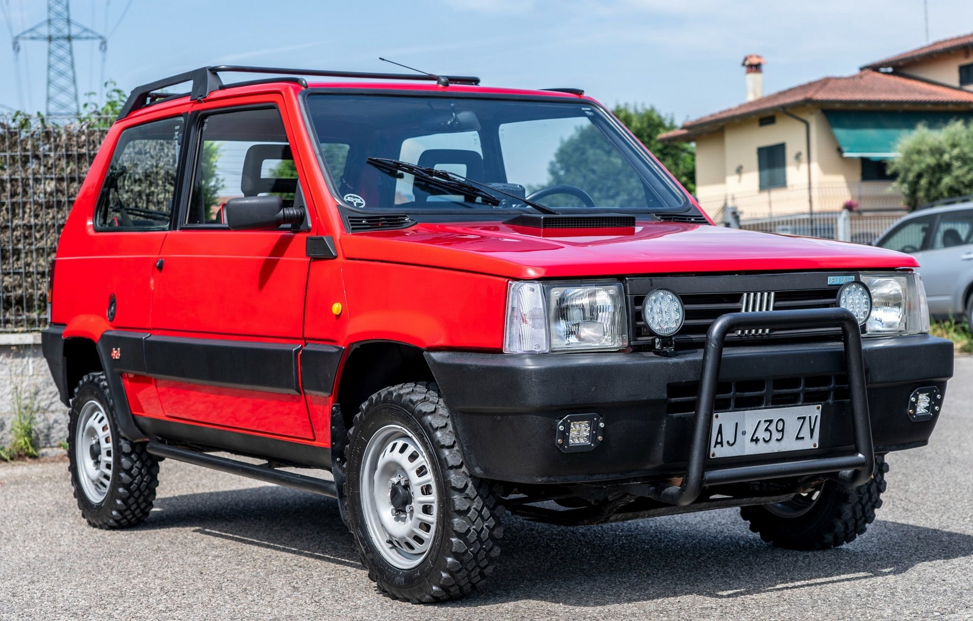 Restored 1986 Fiat Panda 4×4 Is A Cute But Rugged Italian Off-Roader