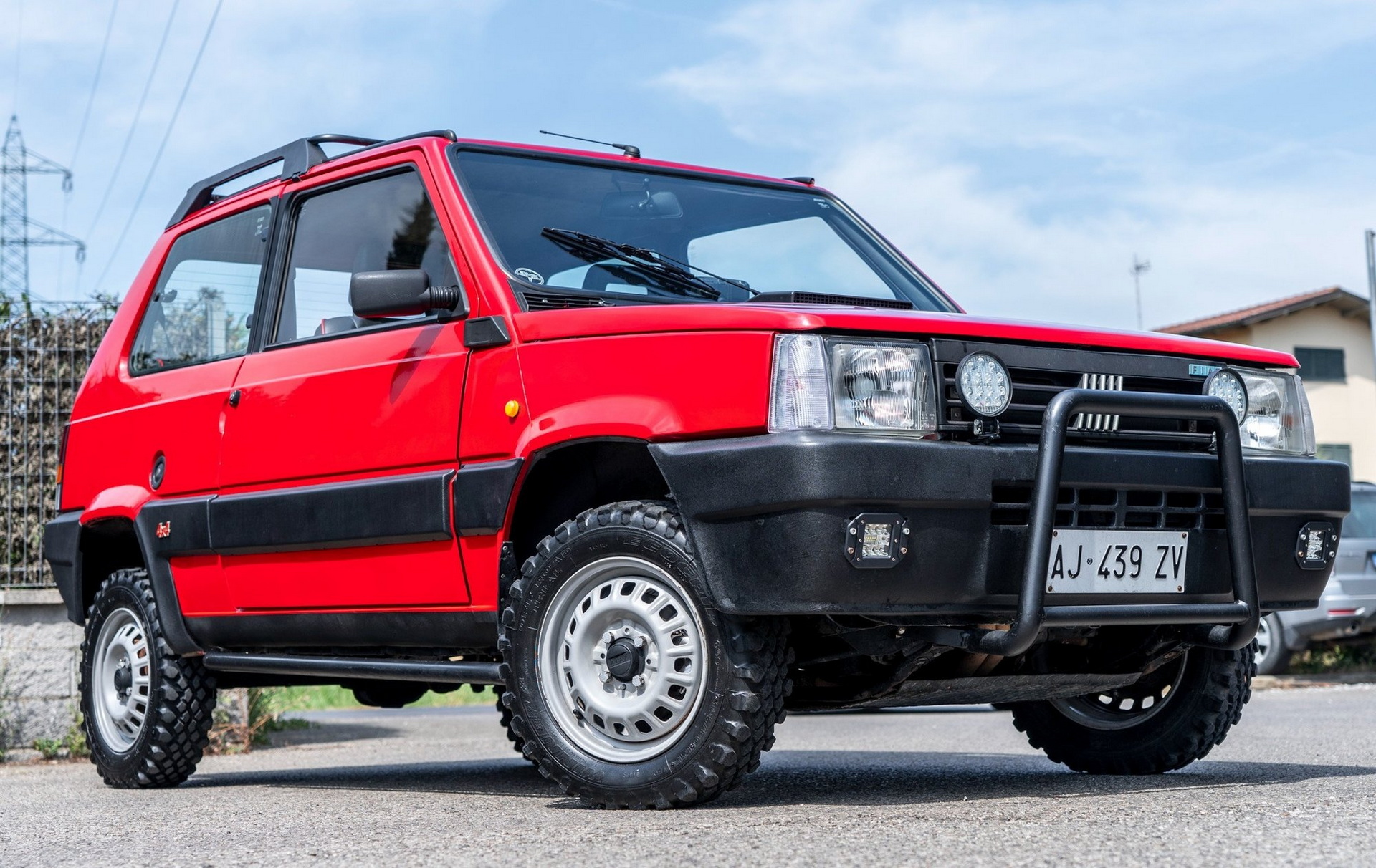 Restored 1986 Fiat Panda 4×4 Is A Cute But Rugged Italian Off-Roader