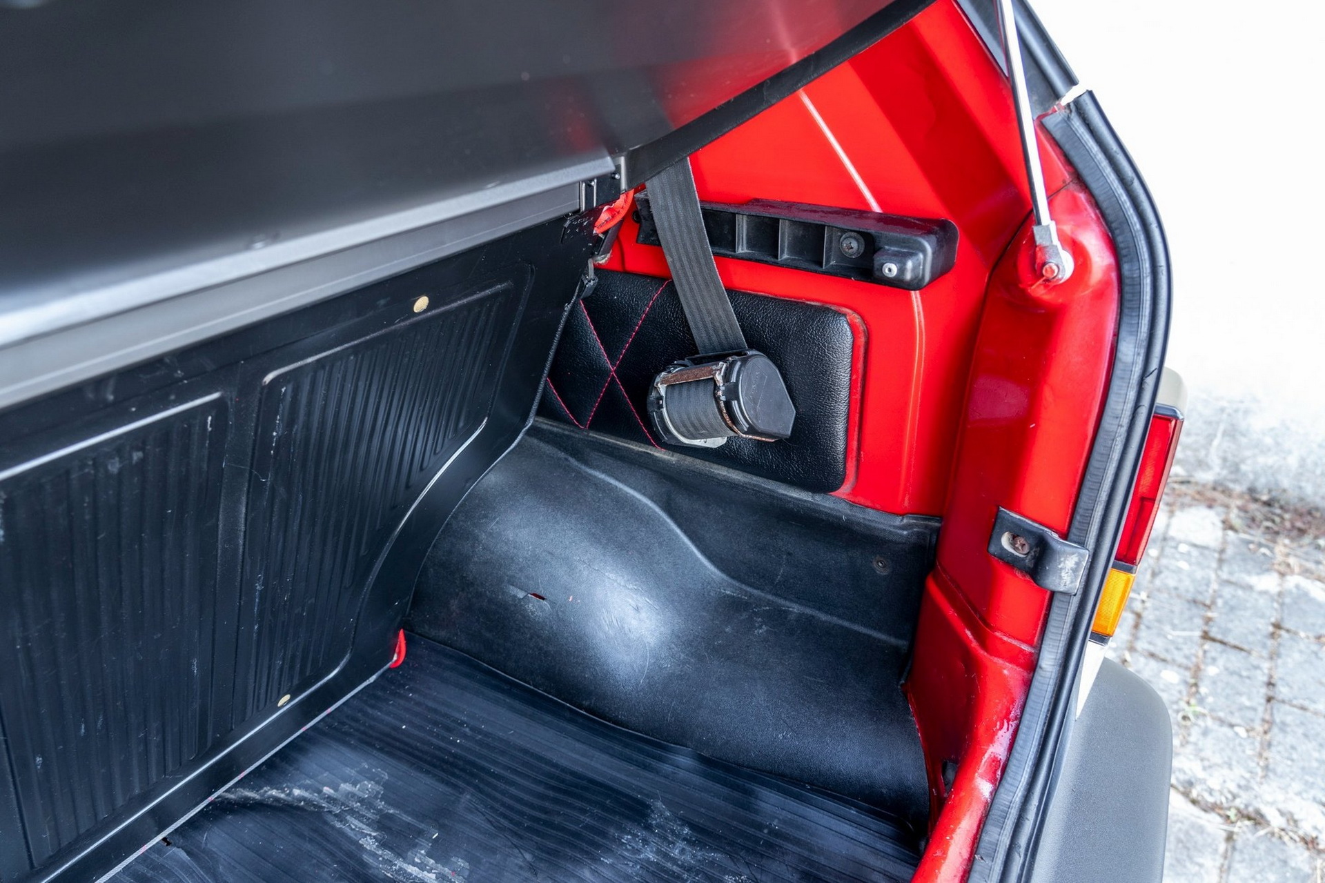 Restored 1986 Fiat Panda 4×4 Is A Cute But Rugged Italian Off-Roader