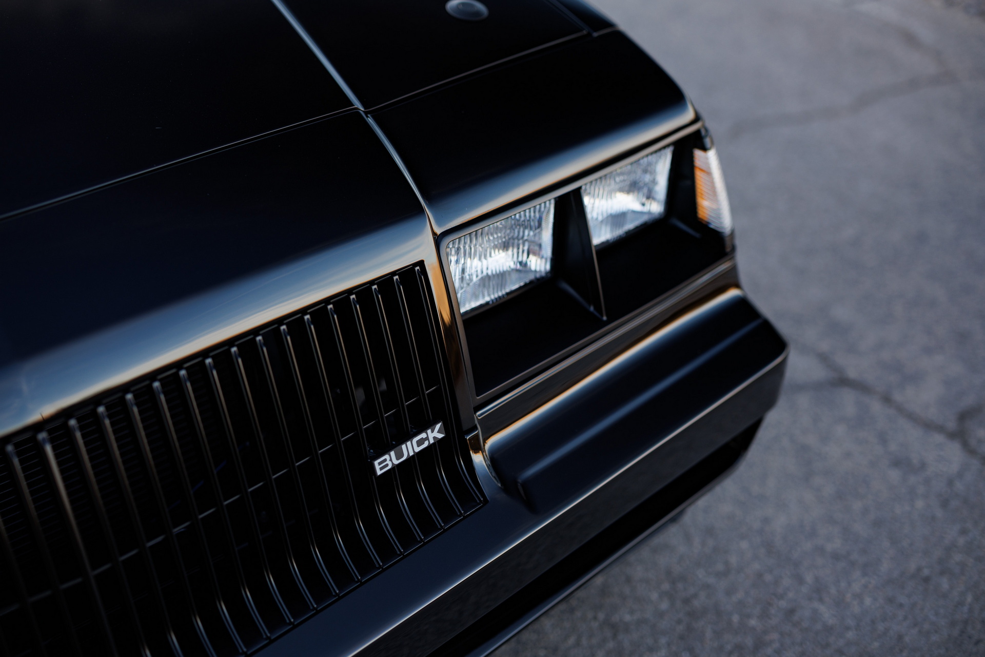 Take A Look Under The Hood Of Kevin Hart’s New 650 HP “Dark Knight” Buick Grand National