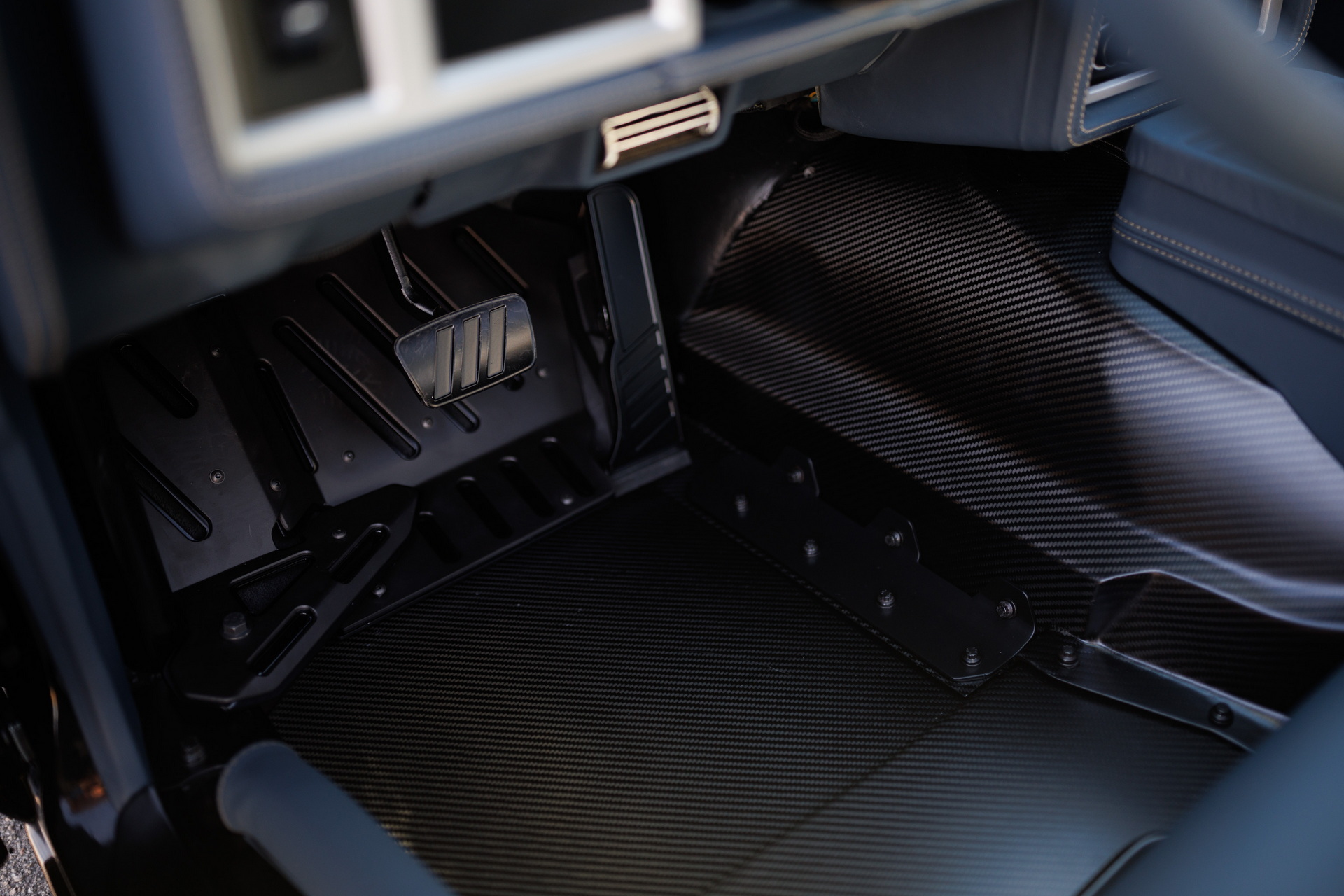 Take A Look Under The Hood Of Kevin Hart’s New 650 HP “Dark Knight” Buick Grand National