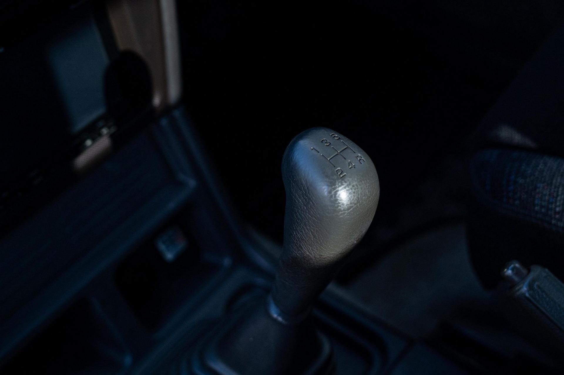 This 1-Of-500 Manual Mitsubishi Pajero Evolution Is Being Auctioned Off In The U.S.