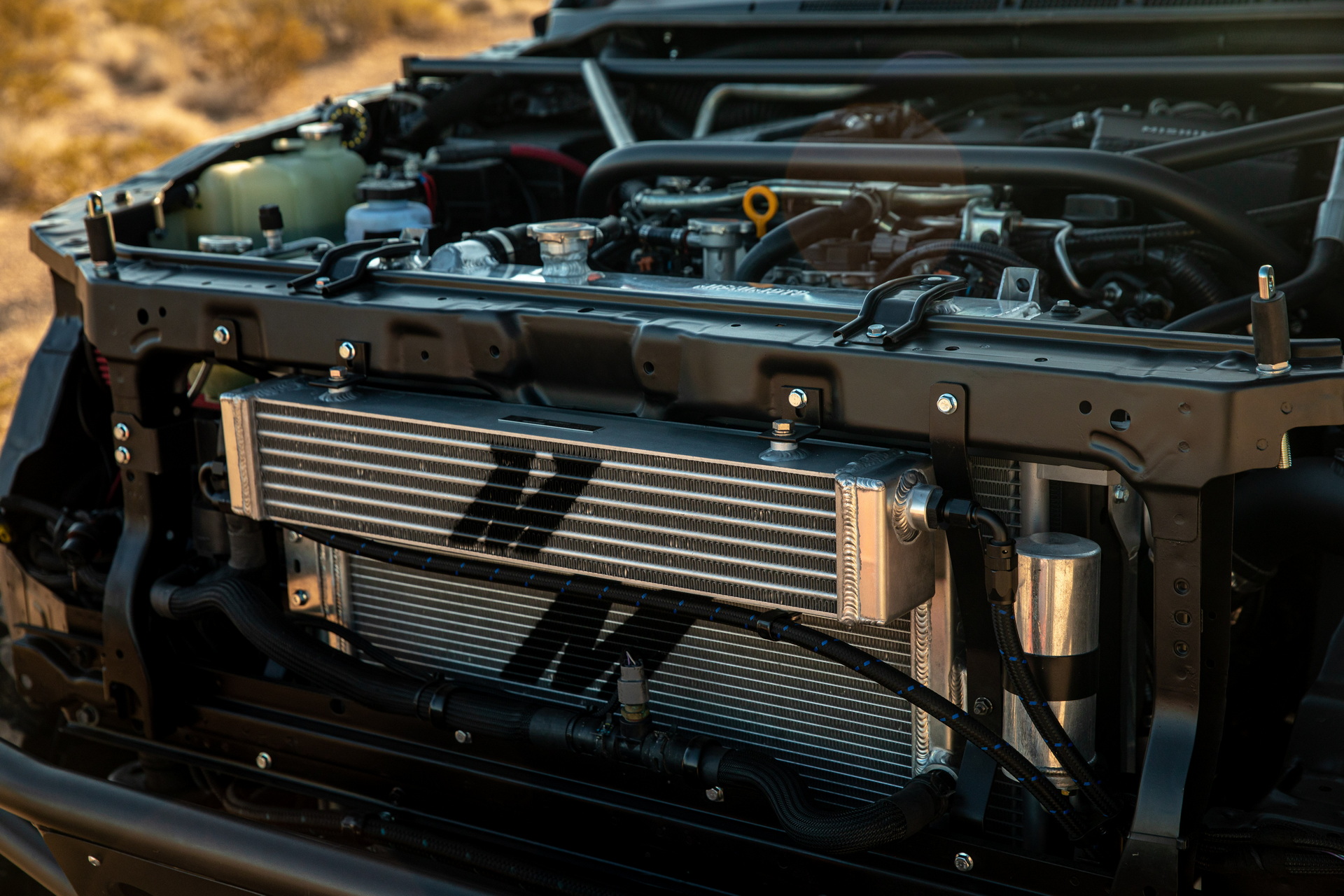 This Nissan Frontier Off-Road Racer Is Powered By A 600-HP Z Engine