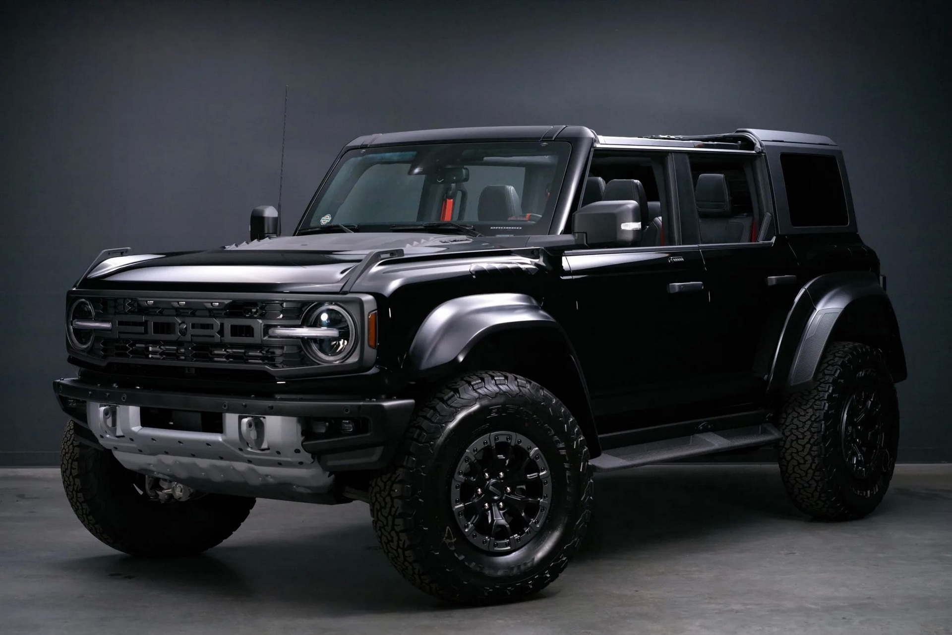 Someone Paid $130,000 For A 50-Mile 2022 Bronco Raptor That Was Worth $80,000 New