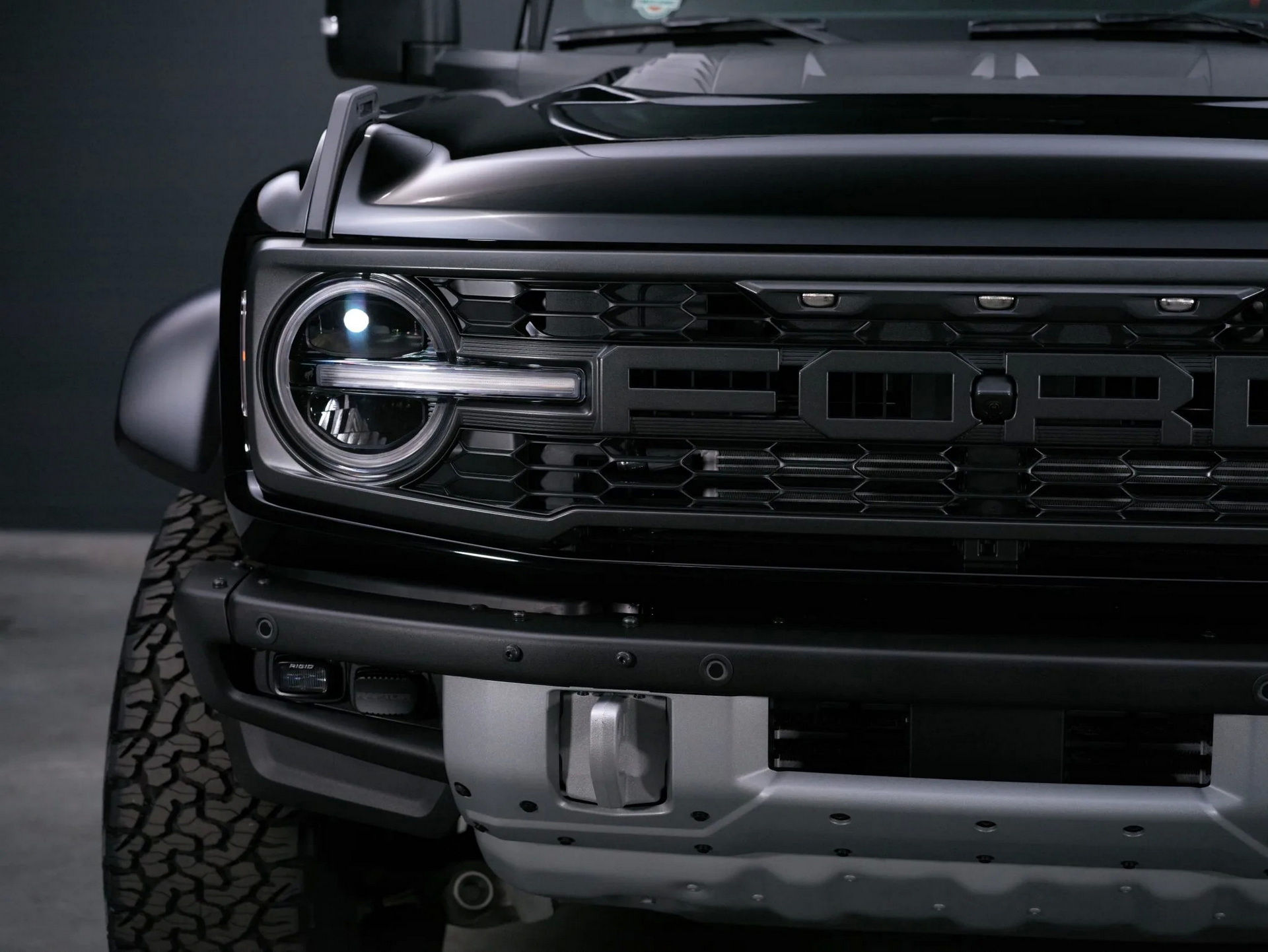 Someone Paid $130,000 For A 50-Mile 2022 Bronco Raptor That Was Worth $80,000 New