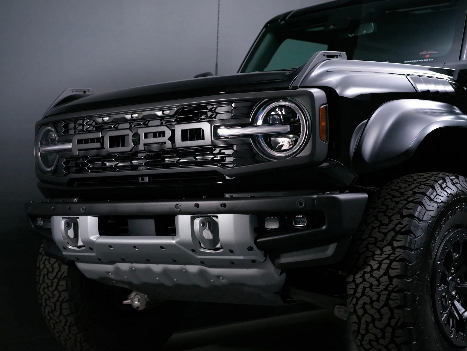 Someone Paid $130,000 For A 50-Mile 2022 Bronco Raptor That Was Worth $80,000 New