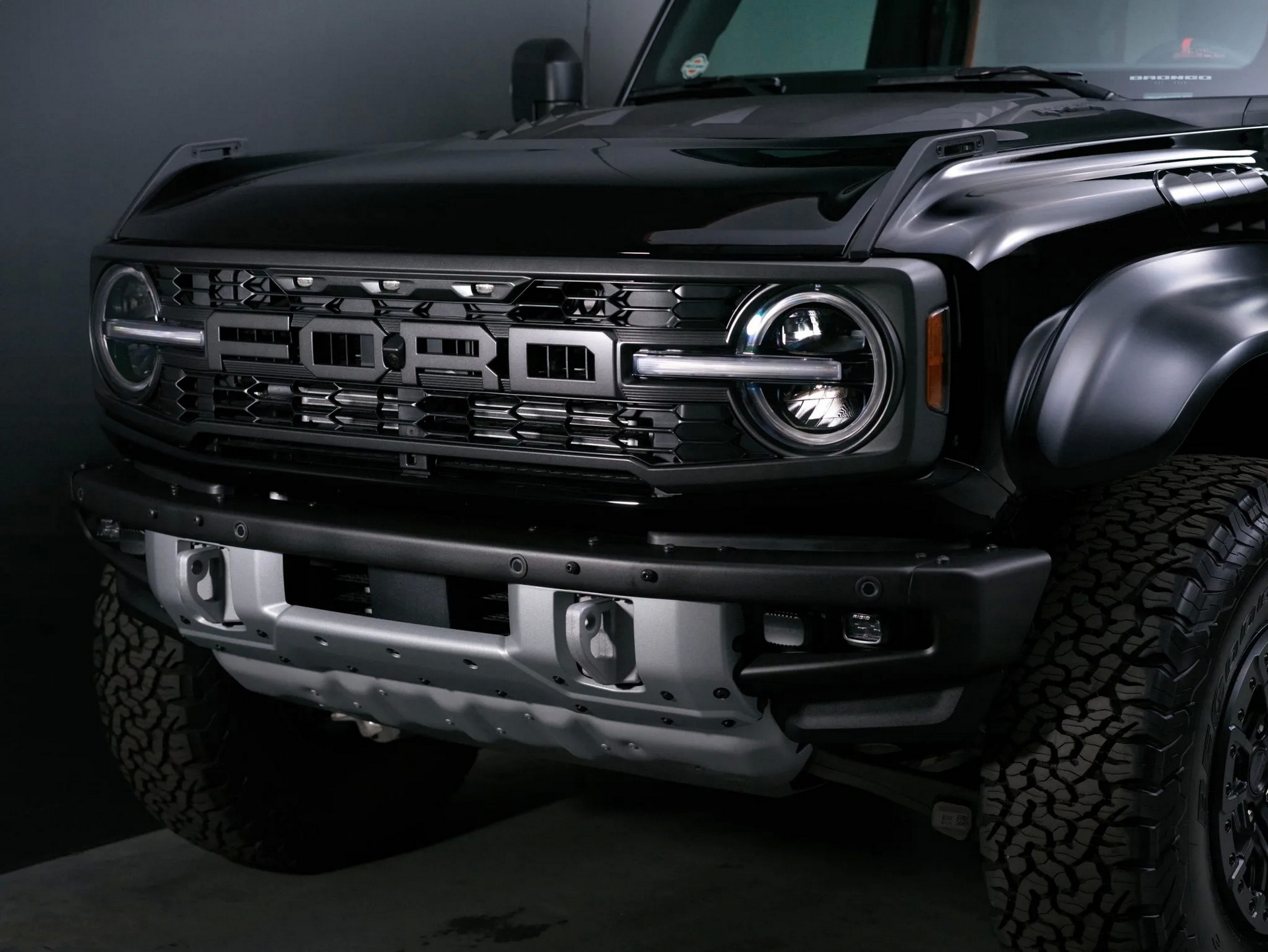 Someone Paid $130,000 For A 50-Mile 2022 Bronco Raptor That Was Worth $80,000 New