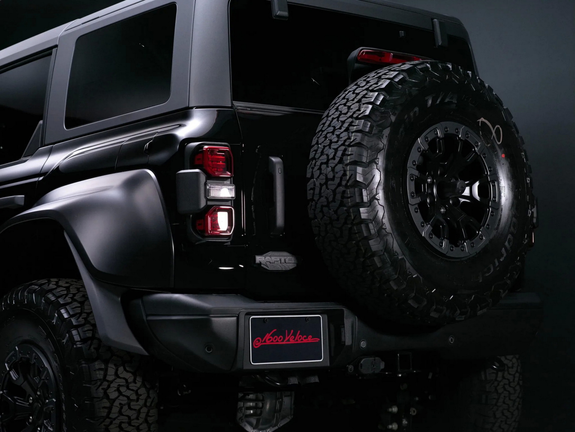 Someone Paid $130,000 For A 50-Mile 2022 Bronco Raptor That Was Worth $80,000 New