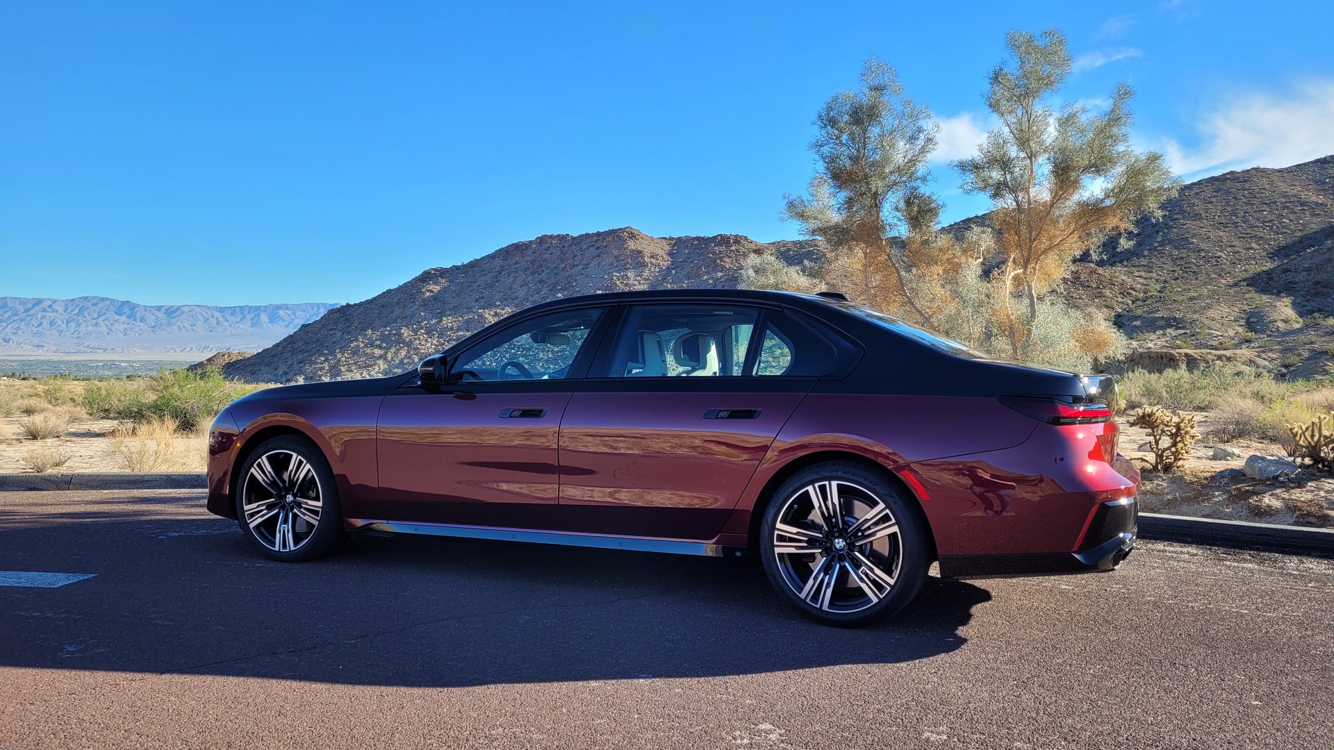 Driven: The 2023 BMW i7 And 7-Series Are Near-Perfect Flagship Sedans