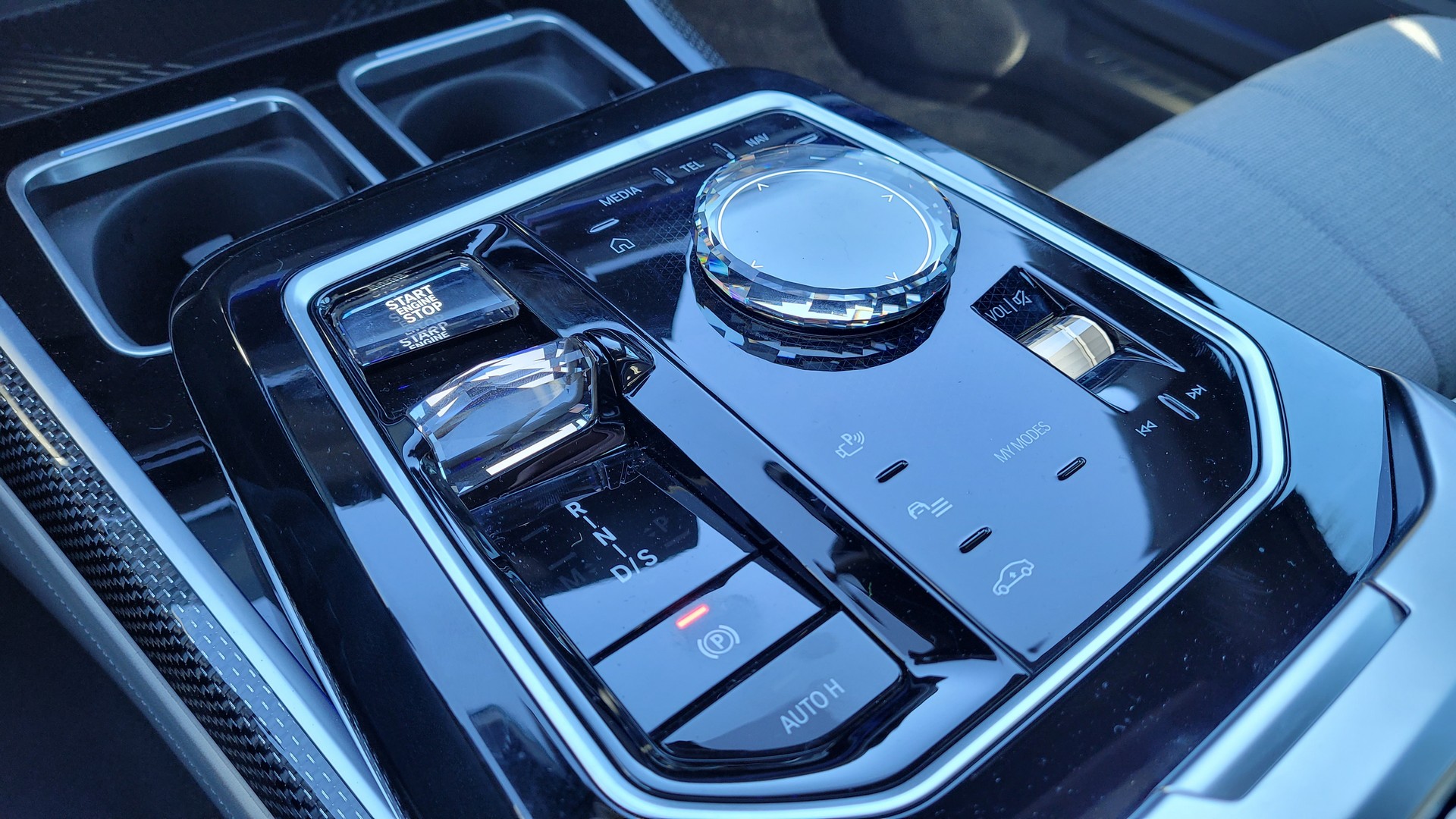 Driven: The 2023 BMW i7 And 7-Series Are Near-Perfect Flagship Sedans