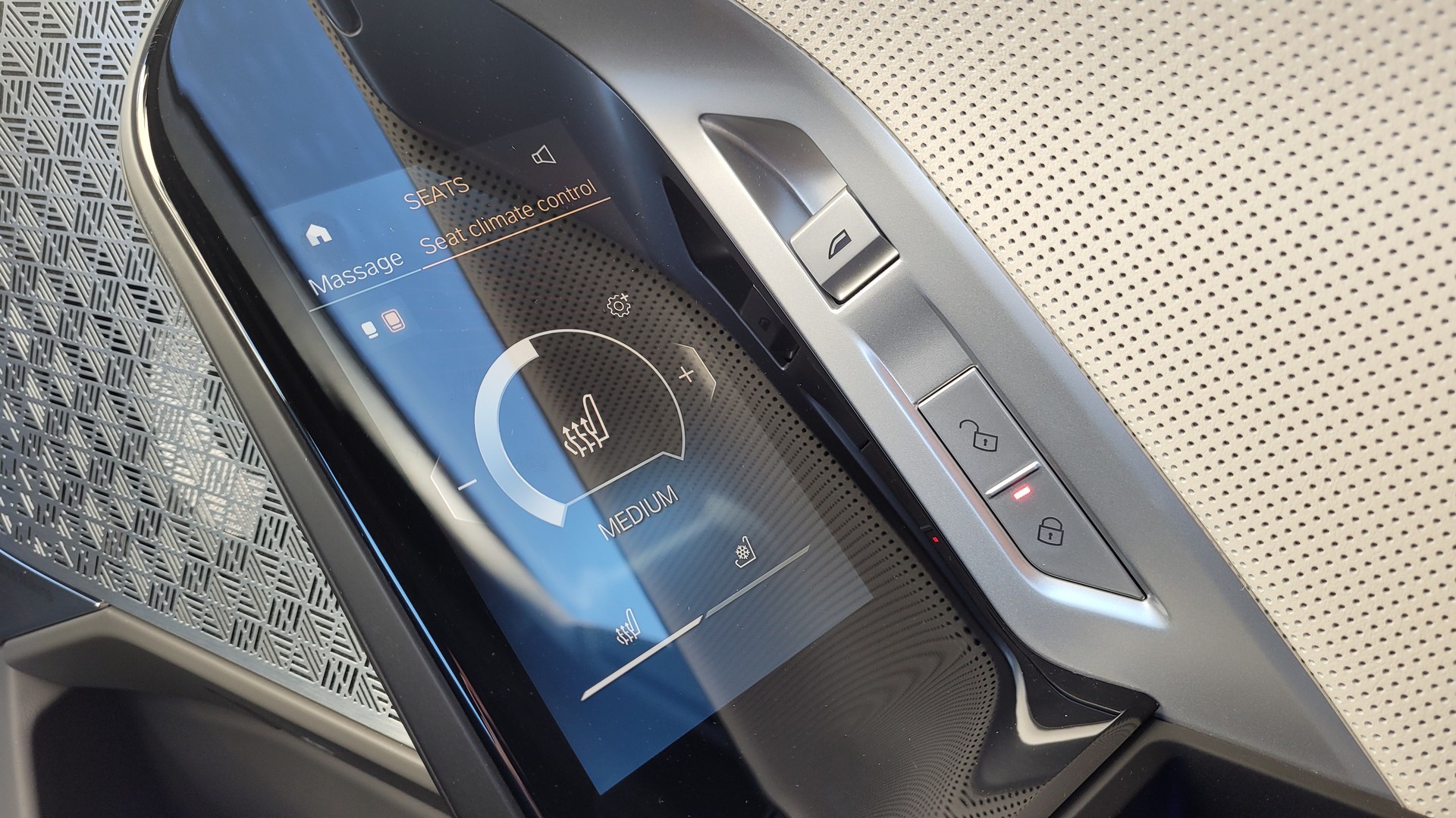 Driven: The 2023 BMW i7 And 7-Series Are Near-Perfect Flagship Sedans