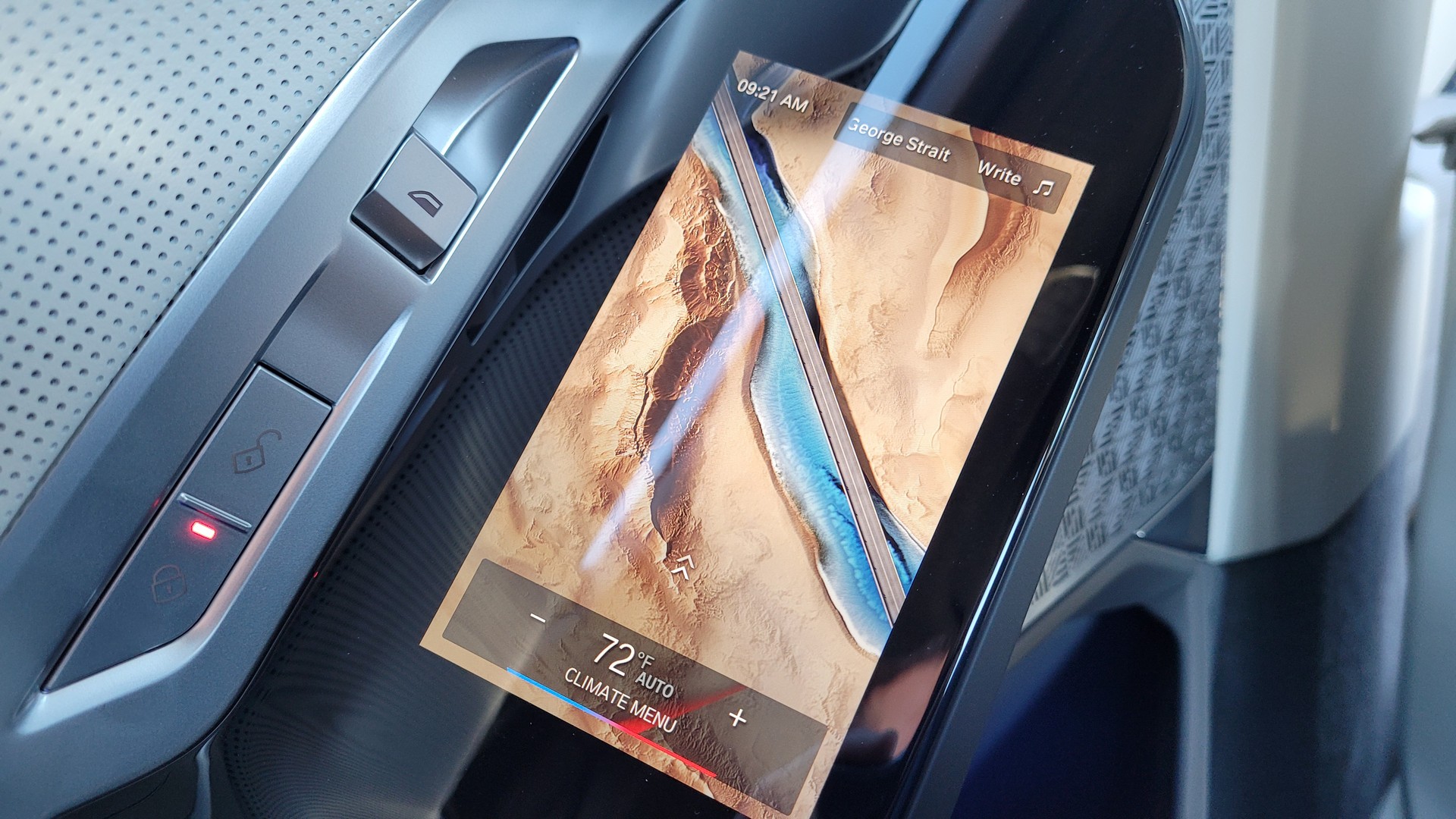 Driven: The 2023 BMW i7 And 7-Series Are Near-Perfect Flagship Sedans