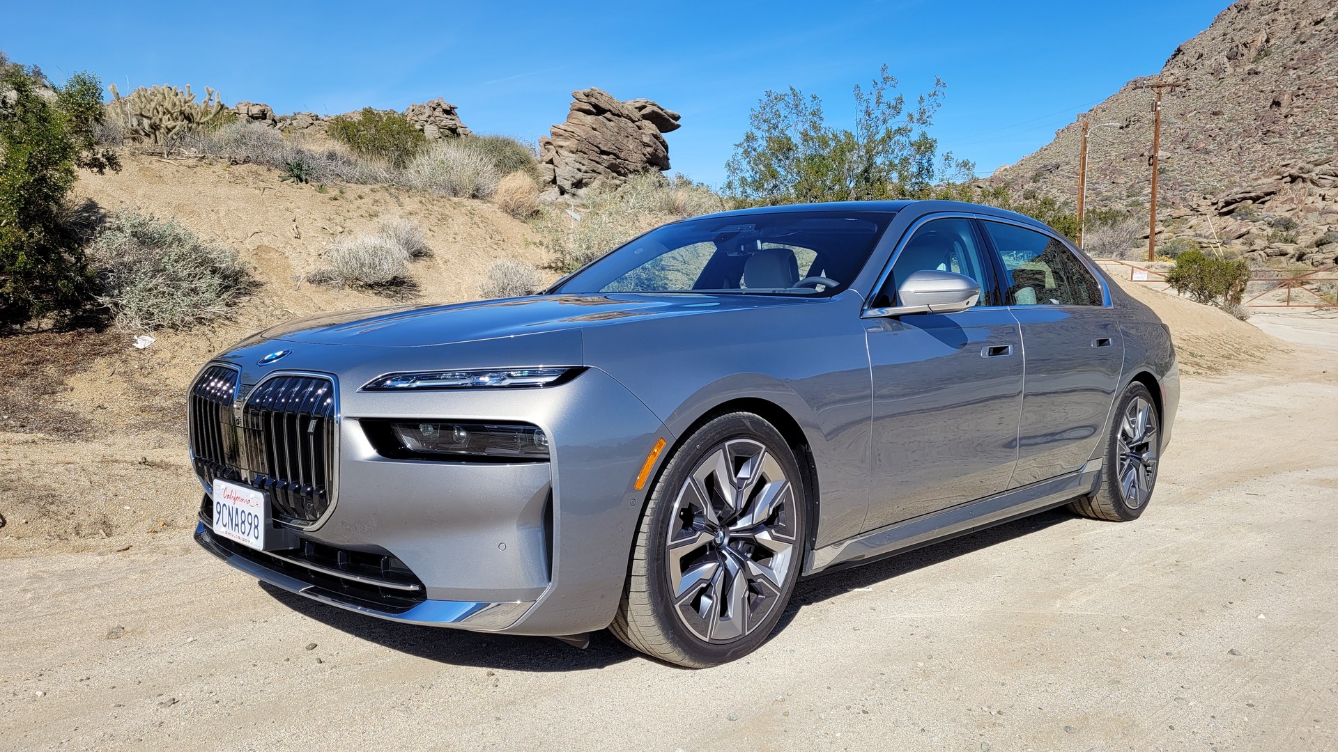 Driven: The 2023 BMW i7 And 7-Series Are Near-Perfect Flagship Sedans