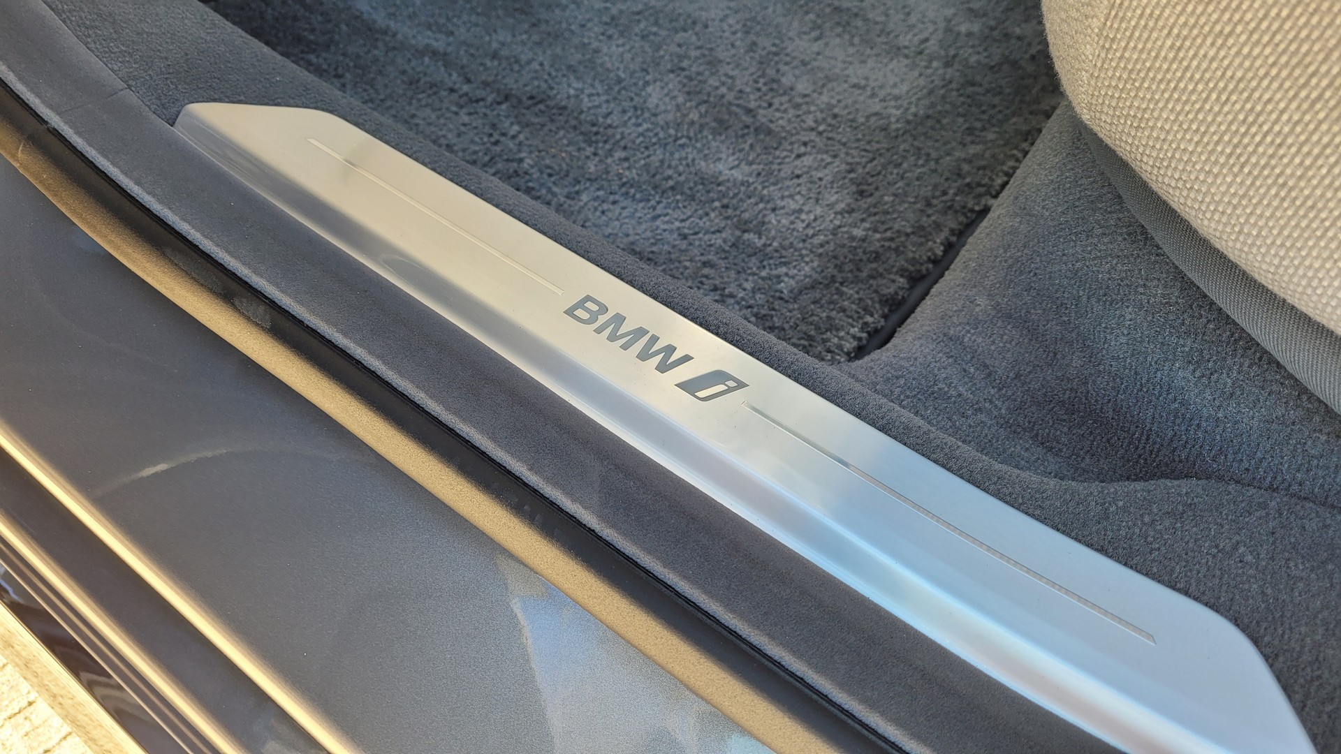 Driven: The 2023 BMW i7 And 7-Series Are Near-Perfect Flagship Sedans