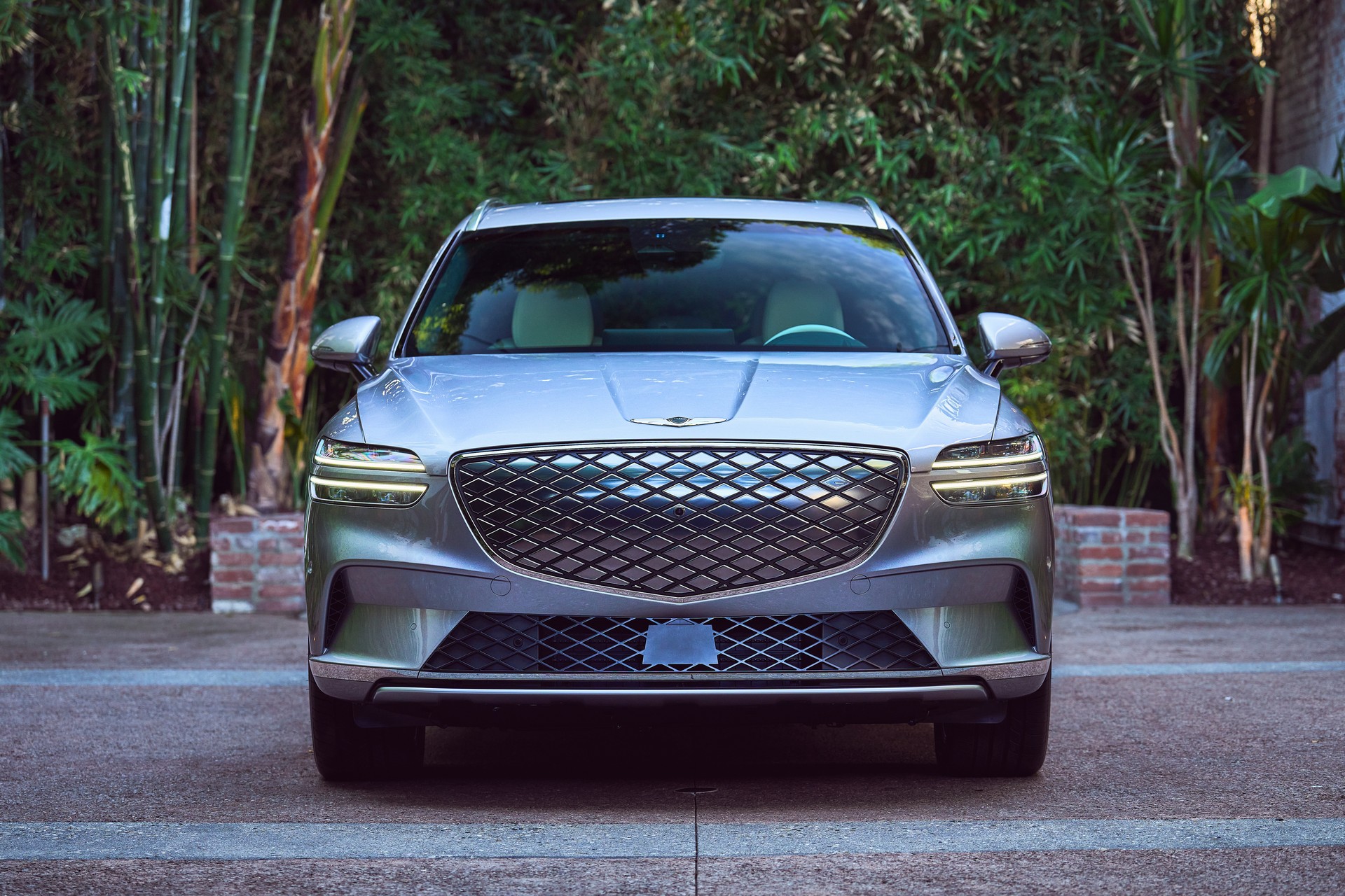 Genesis Electrified GV70 Coming To LA Auto Show, Enters Production Next Month
