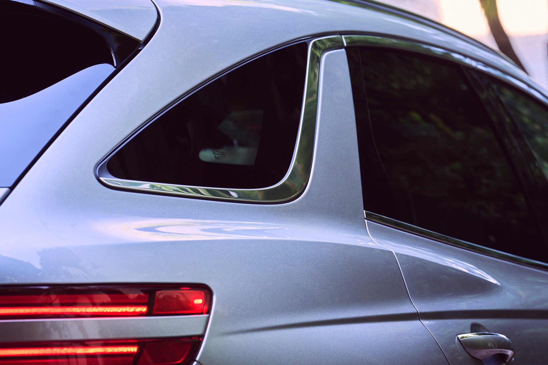 Genesis Electrified GV70 Coming To LA Auto Show, Enters Production Next Month