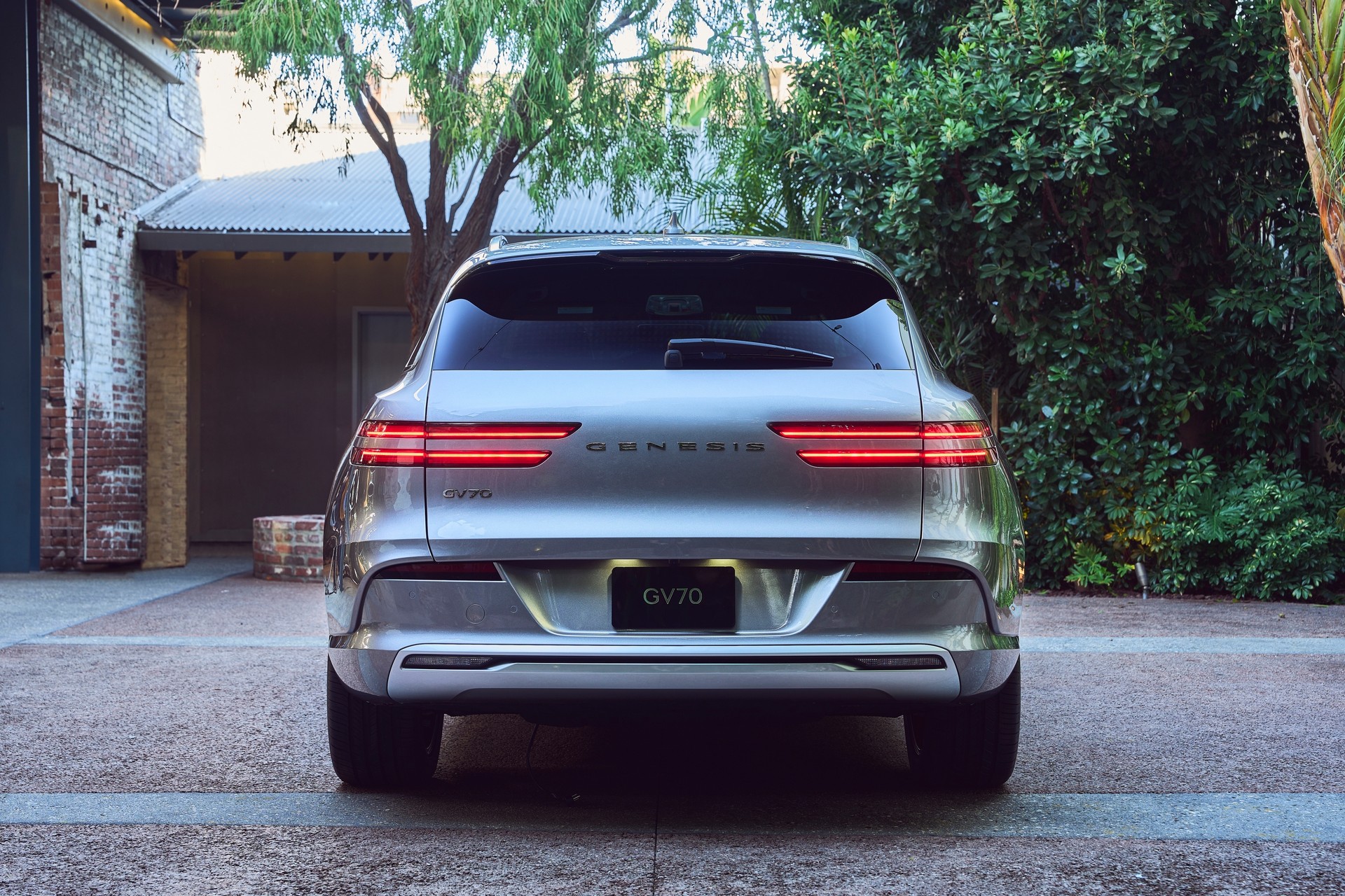 Genesis Electrified GV70 Coming To LA Auto Show, Enters Production Next Month