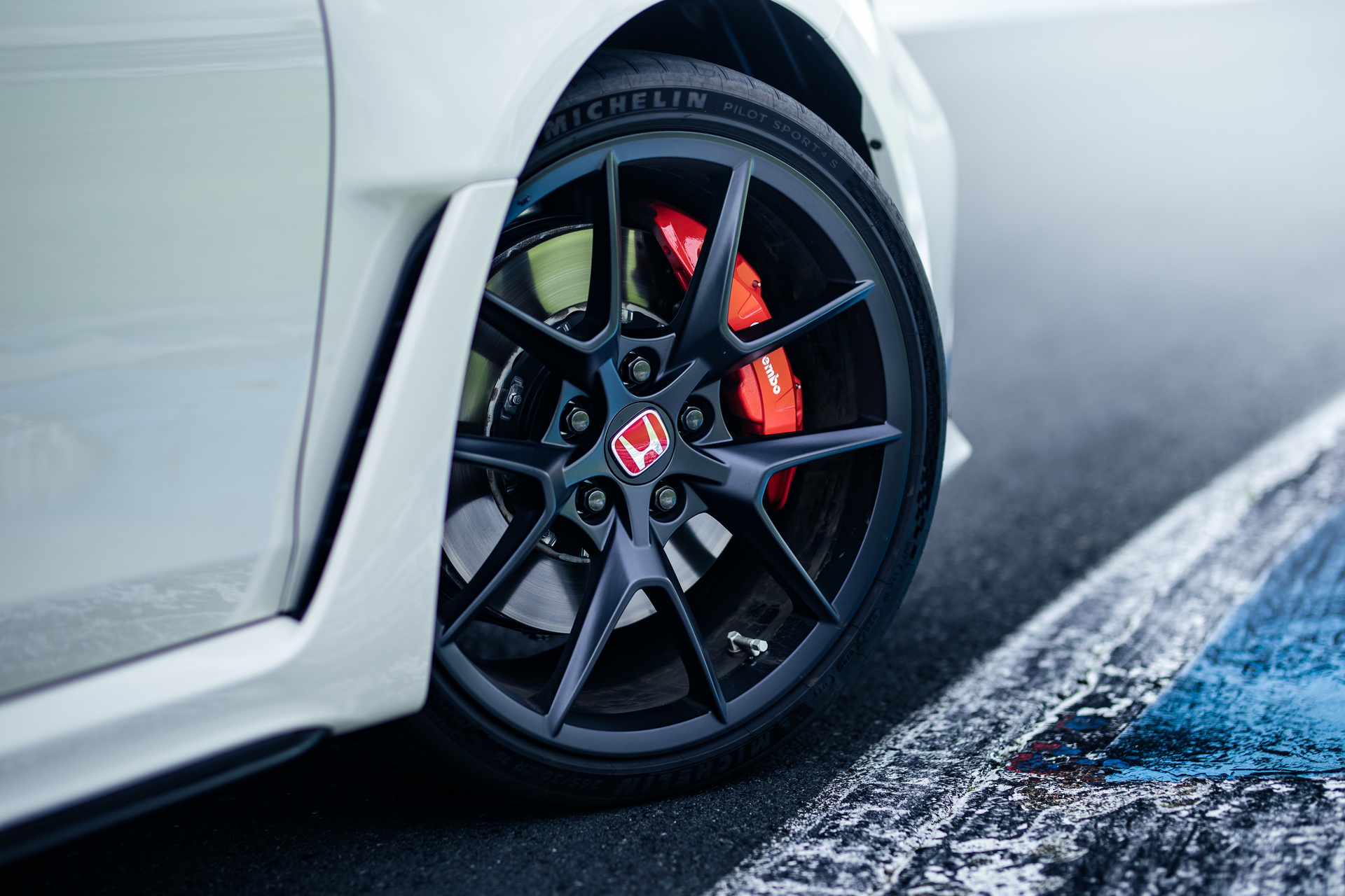 2023 Honda Civic Type R Costs As Much As The VW Golf R In Australia