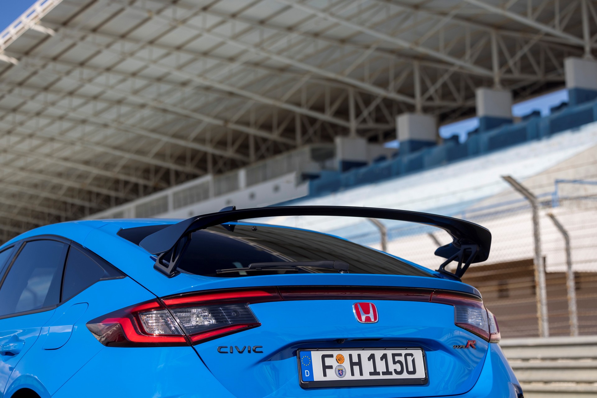 2023 Honda Civic Type R Offers 325 HP For £46,995 In The UK