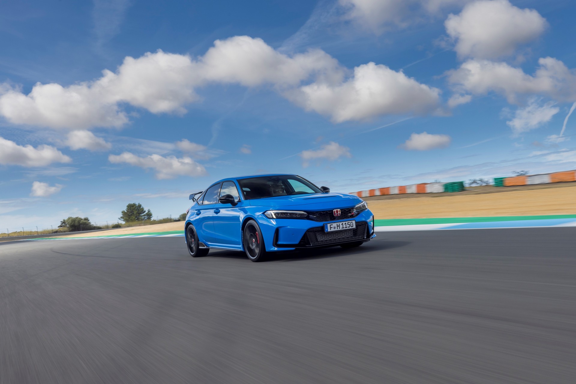 2023 Honda Civic Type R Offers 325 HP For £46,995 In The UK