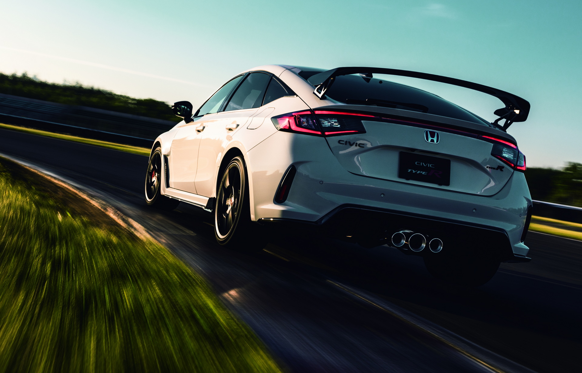 2023 Honda Civic Type R Costs As Much As The VW Golf R In Australia