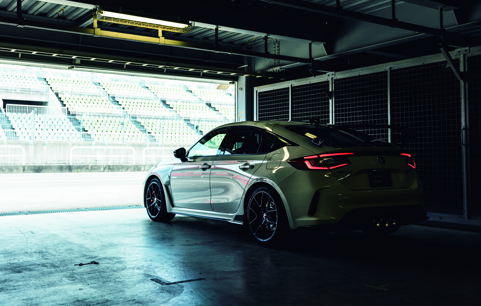 2023 Honda Civic Type R Costs As Much As The VW Golf R In Australia