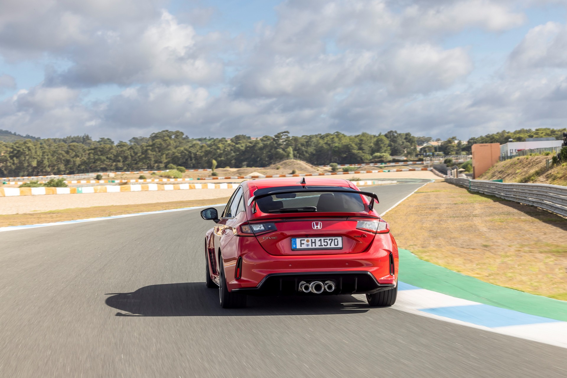 2023 Honda Civic Type R Offers 325 HP For £46,995 In The UK