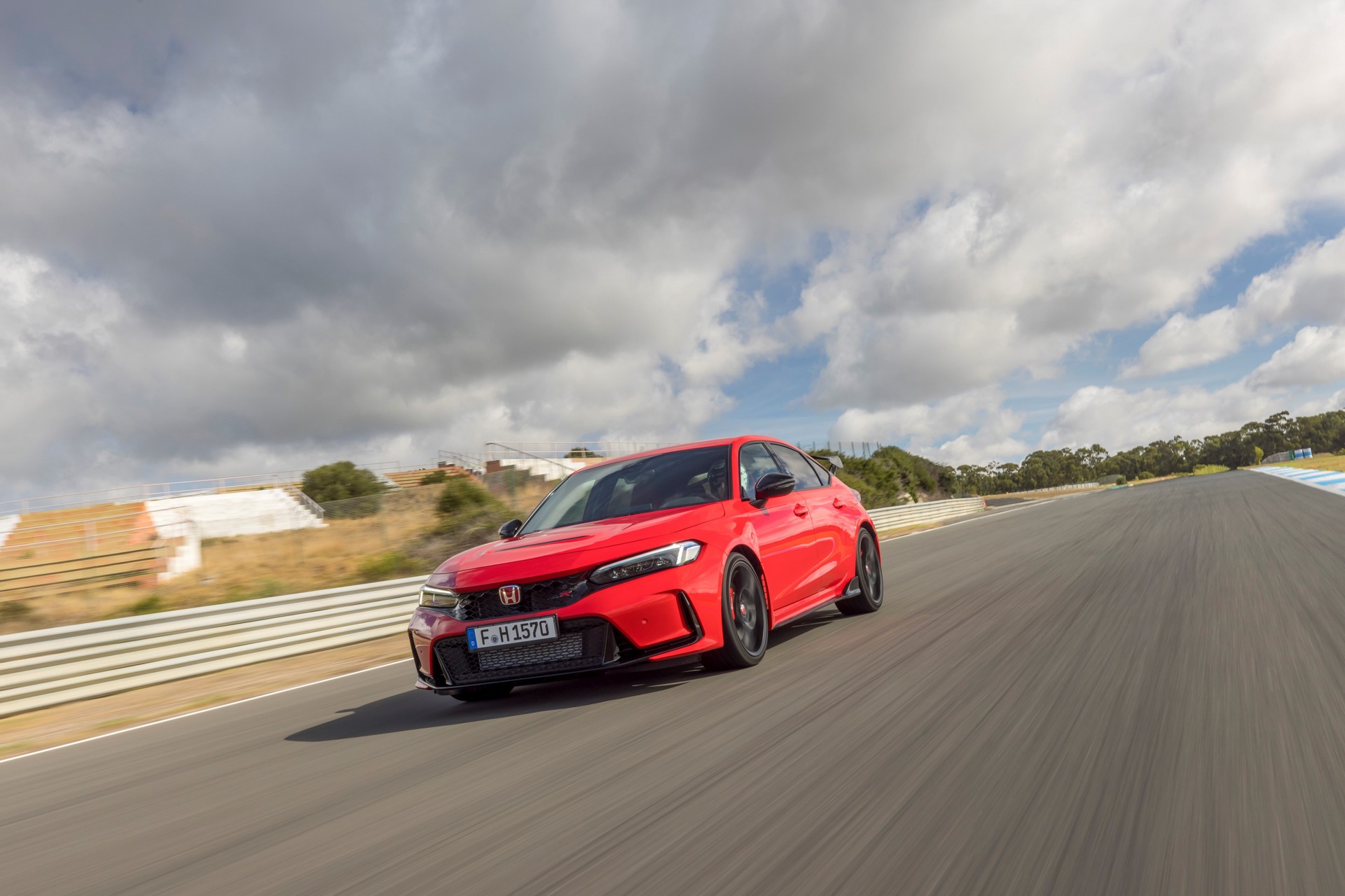 2023 Honda Civic Type R Offers 325 HP For £46,995 In The UK