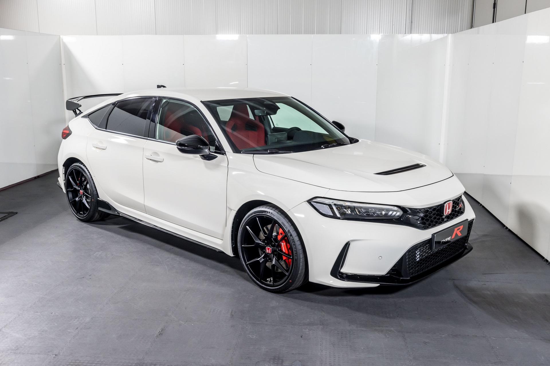2023 Honda Civic Type R Costs As Much As The VW Golf R In Australia